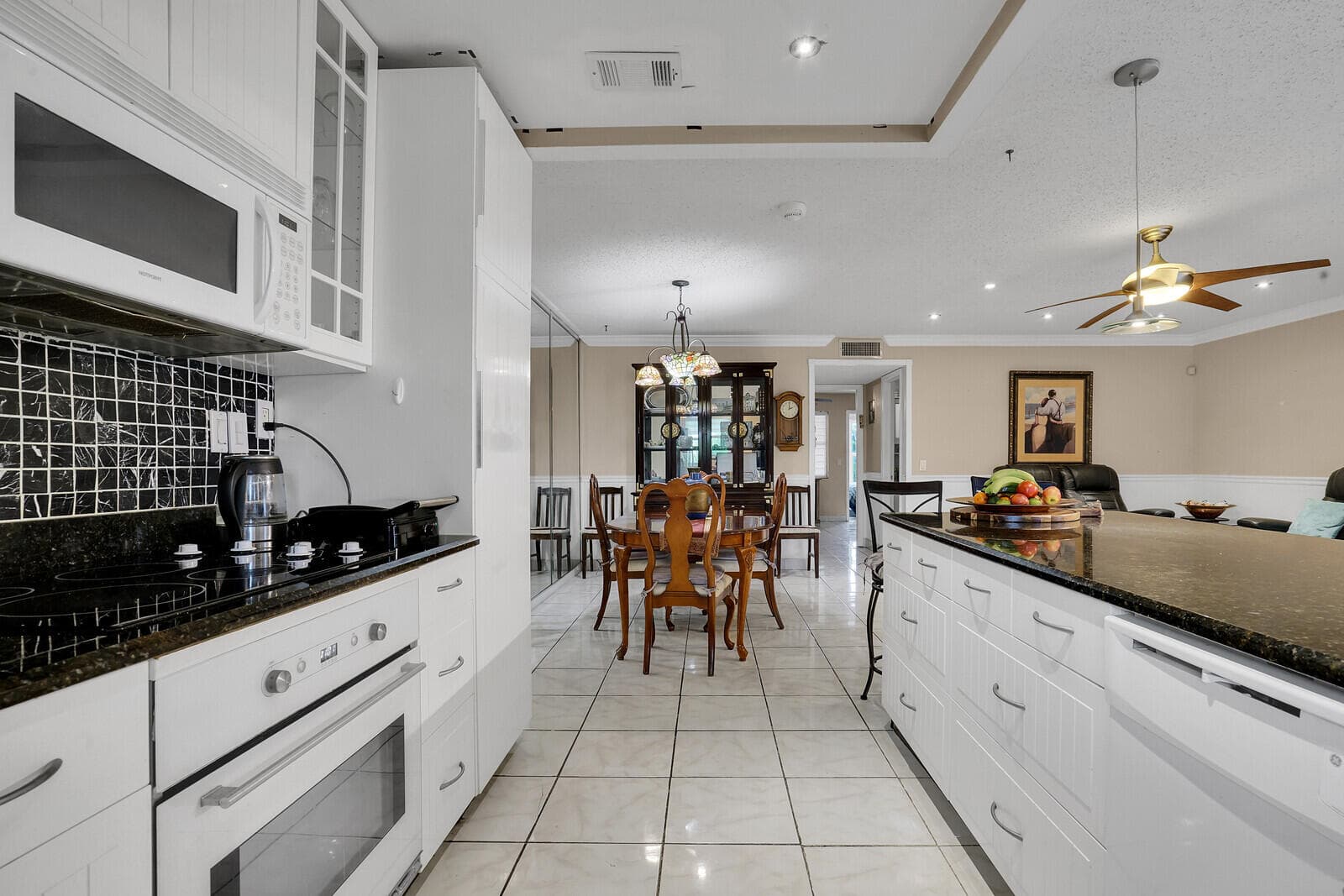 902 South Drive C, Delray Beach, FL 33445 — photo 16 of 26