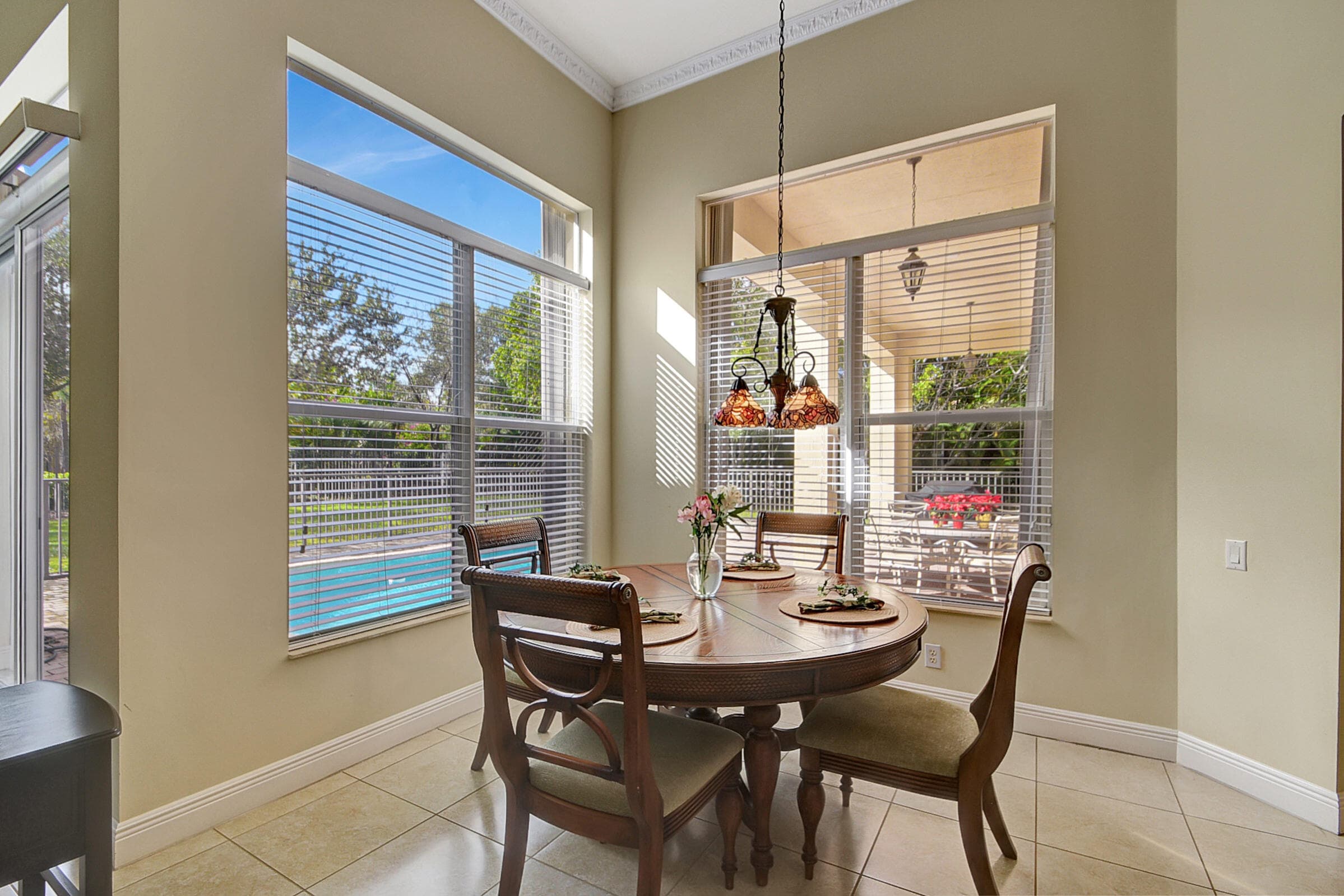 8123 Woodslanding Trail, West Palm Beach, FL 33411 — photo 15 of 48