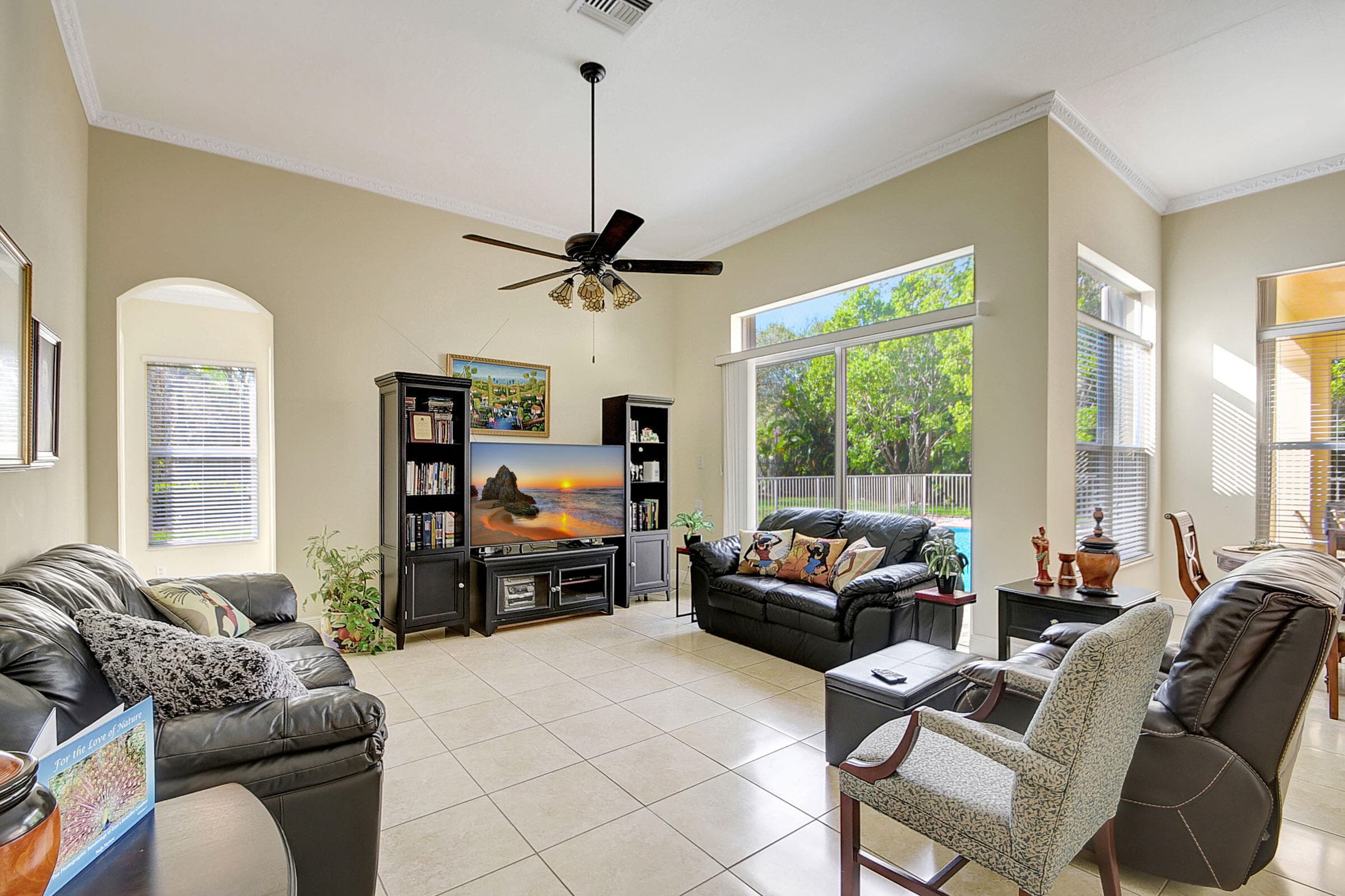 8123 Woodslanding Trail, West Palm Beach, FL 33411 — photo 17 of 48