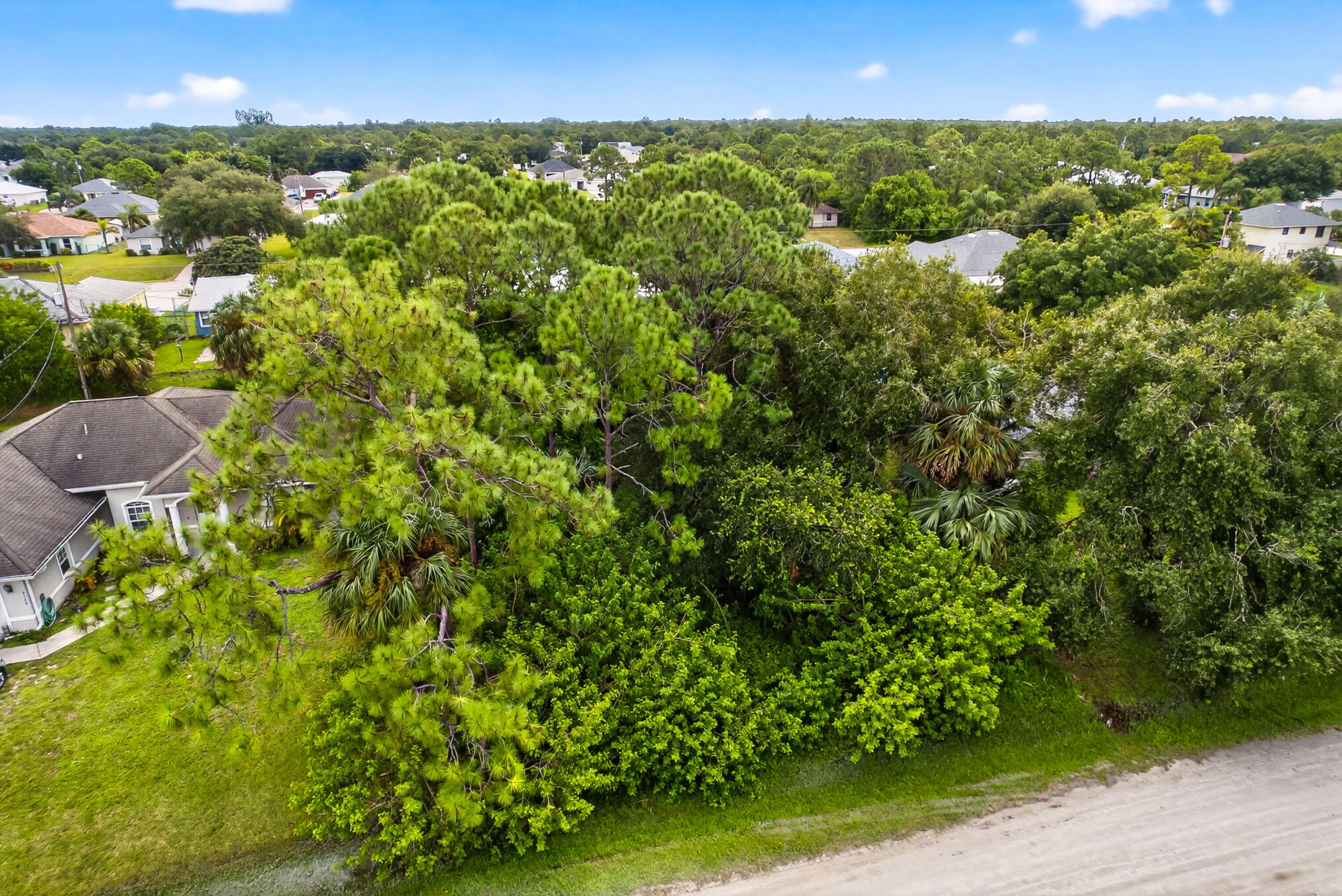 8156 101st Court, Vero Beach, FL 32967 — photo 8 of 13