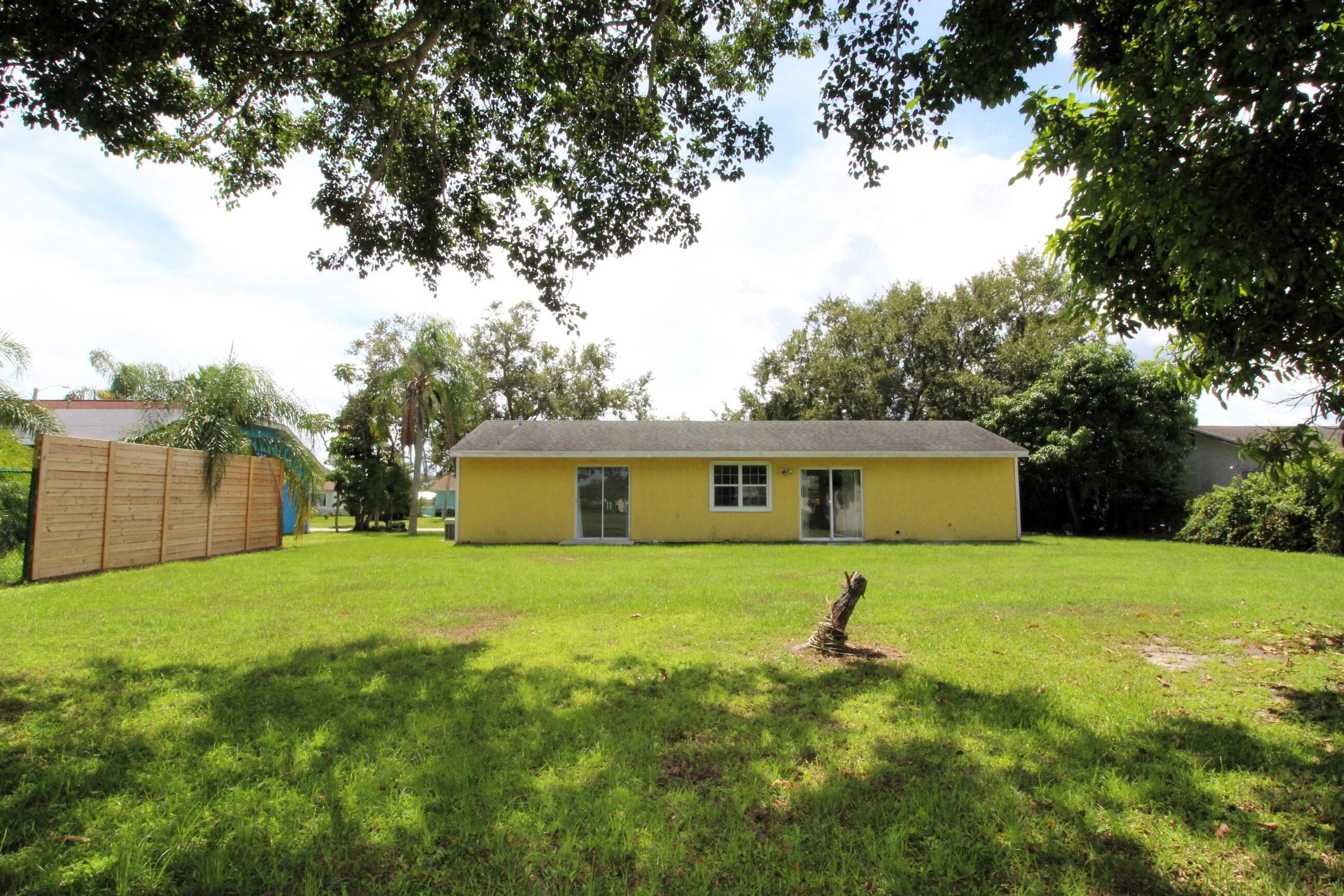 2022 SE West Dunbrooke Circle SE, Port St. Lucie, FL 34952 — photo 12 of 12