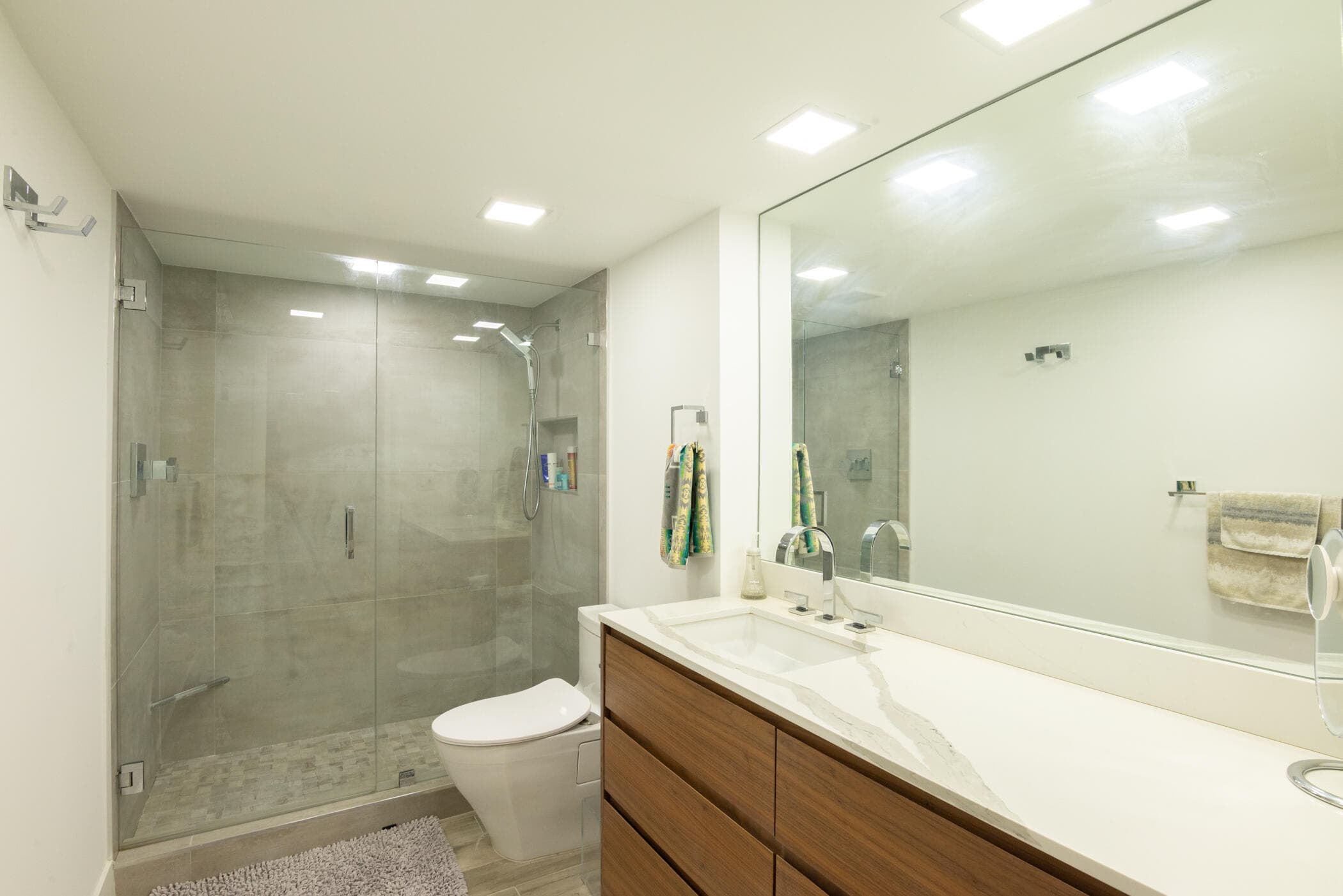 2400 Presidential Way 801, West Palm Beach, FL 33401 — photo 29 of 42