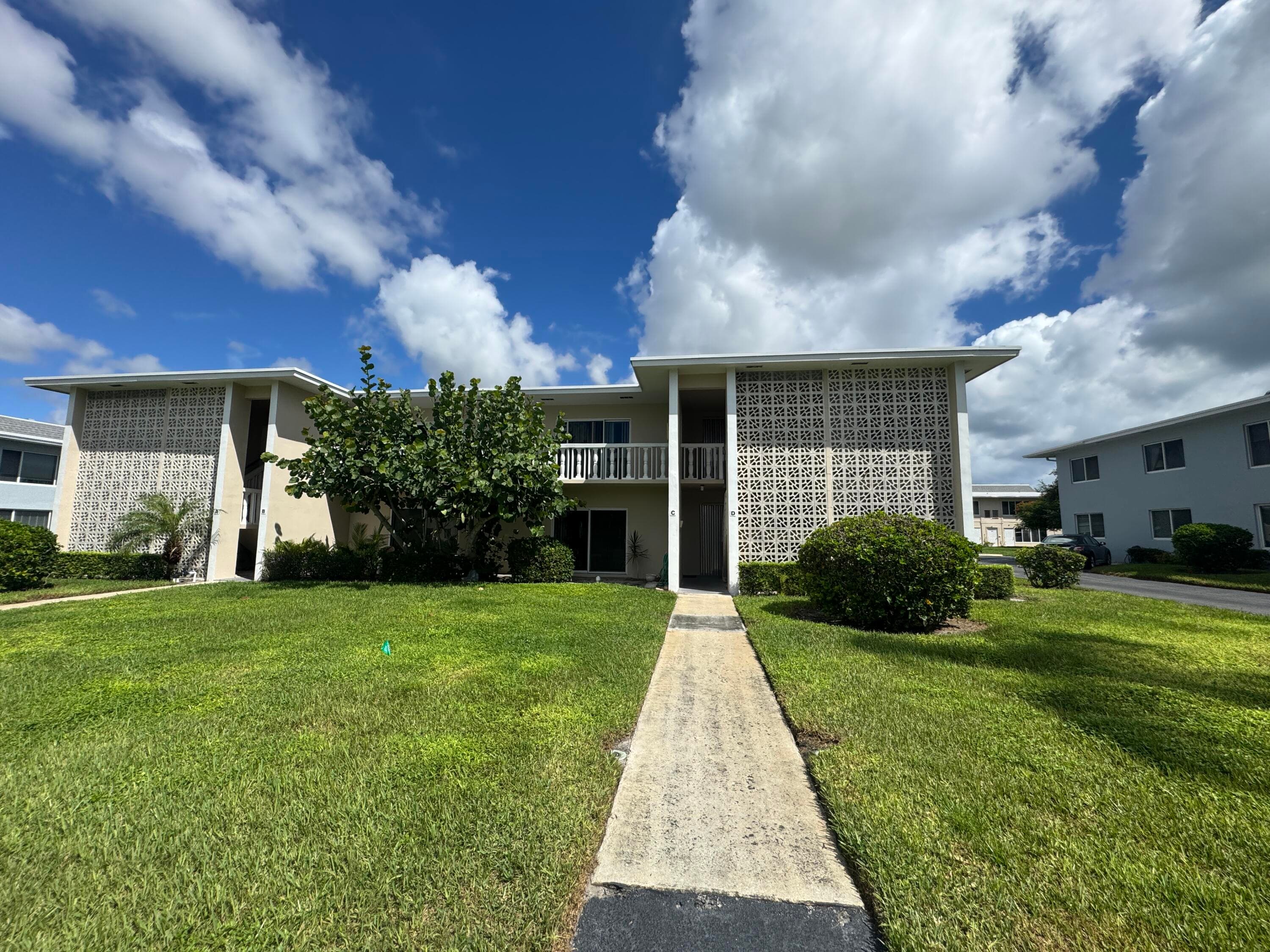 115 S South Boulevard 1c, Boynton Beach, FL 33435 — photo 1 of 40