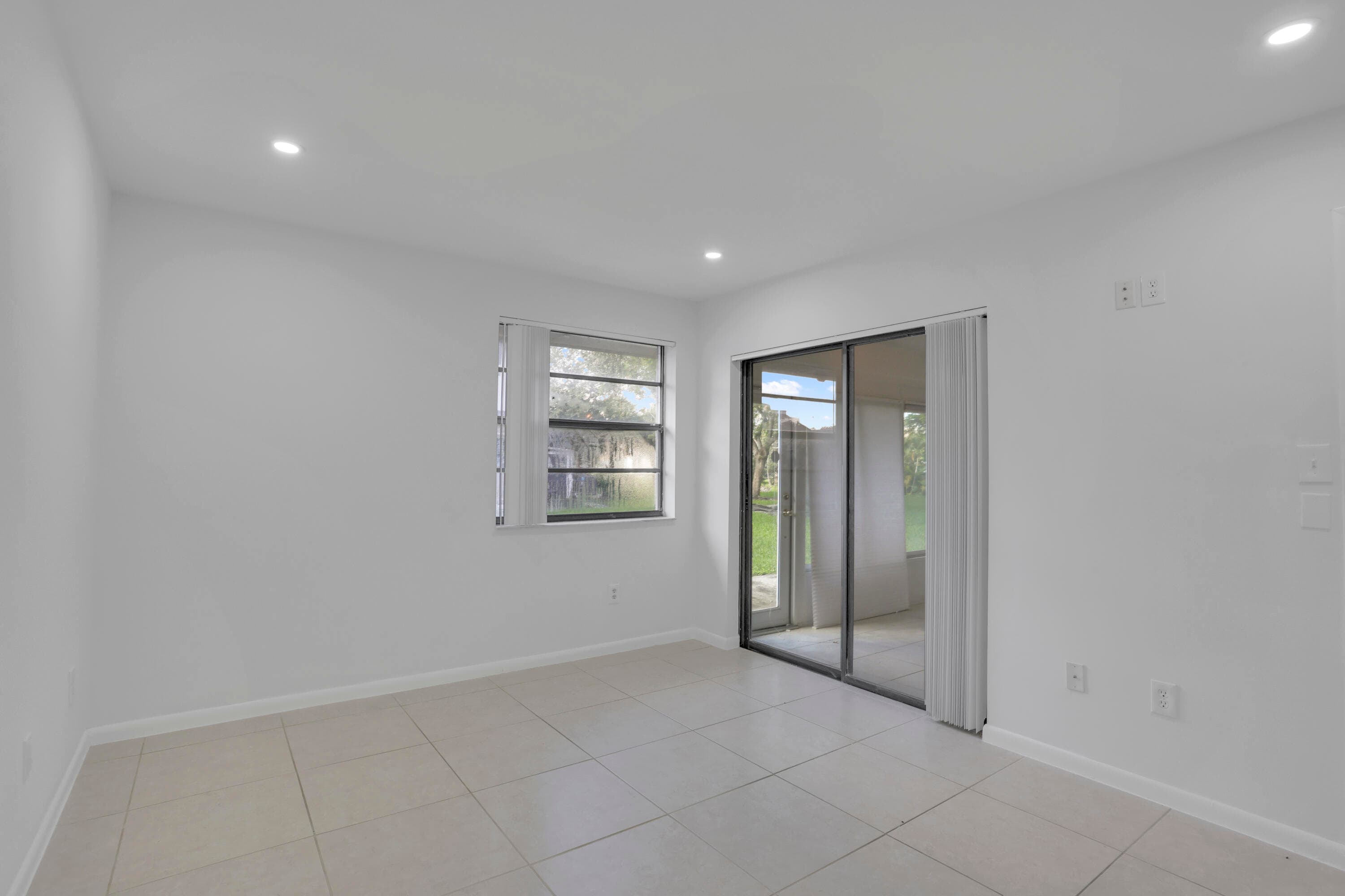 315 NW 36th Avenue, Deerfield Beach, FL 33442 — photo 14 of 26