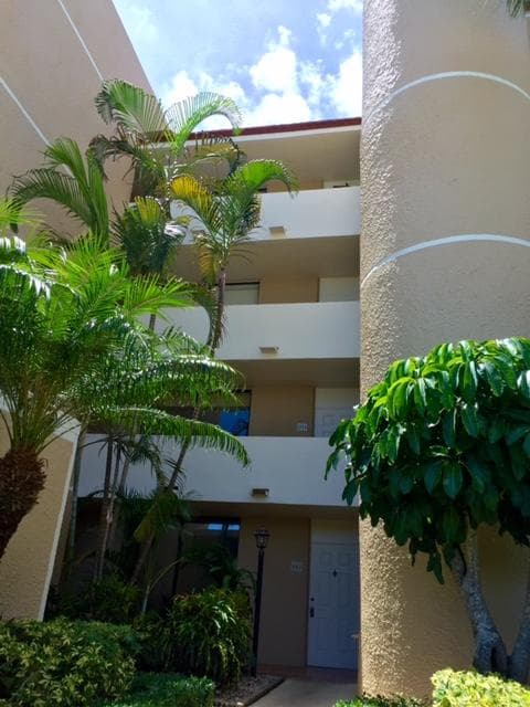3492 NE Causeway Boulevard 103, Jensen Beach, FL 34957 — photo 24 of 35