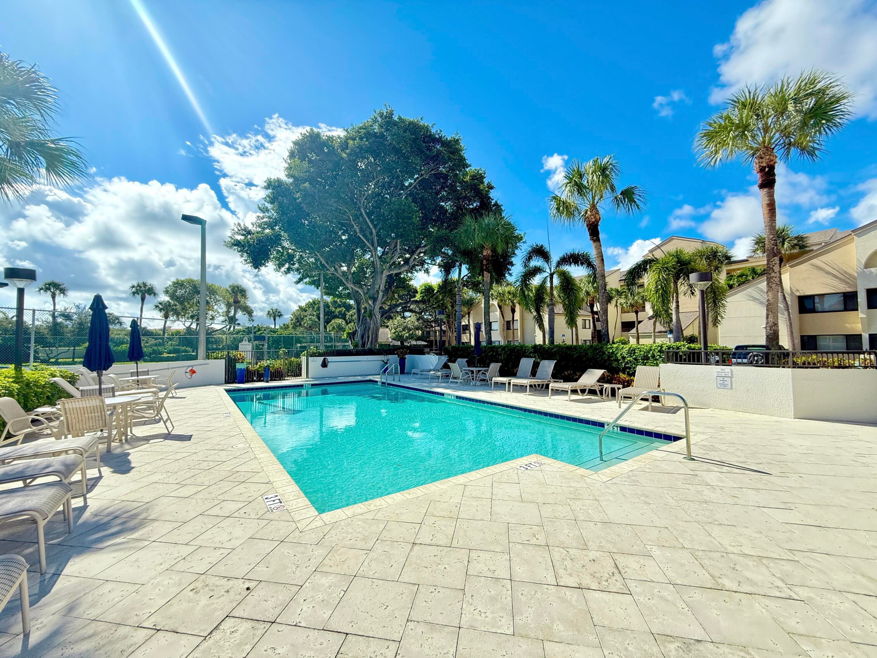 811 Oak Harbour Drive, Juno Beach, FL 33408 — photo 27 of 48