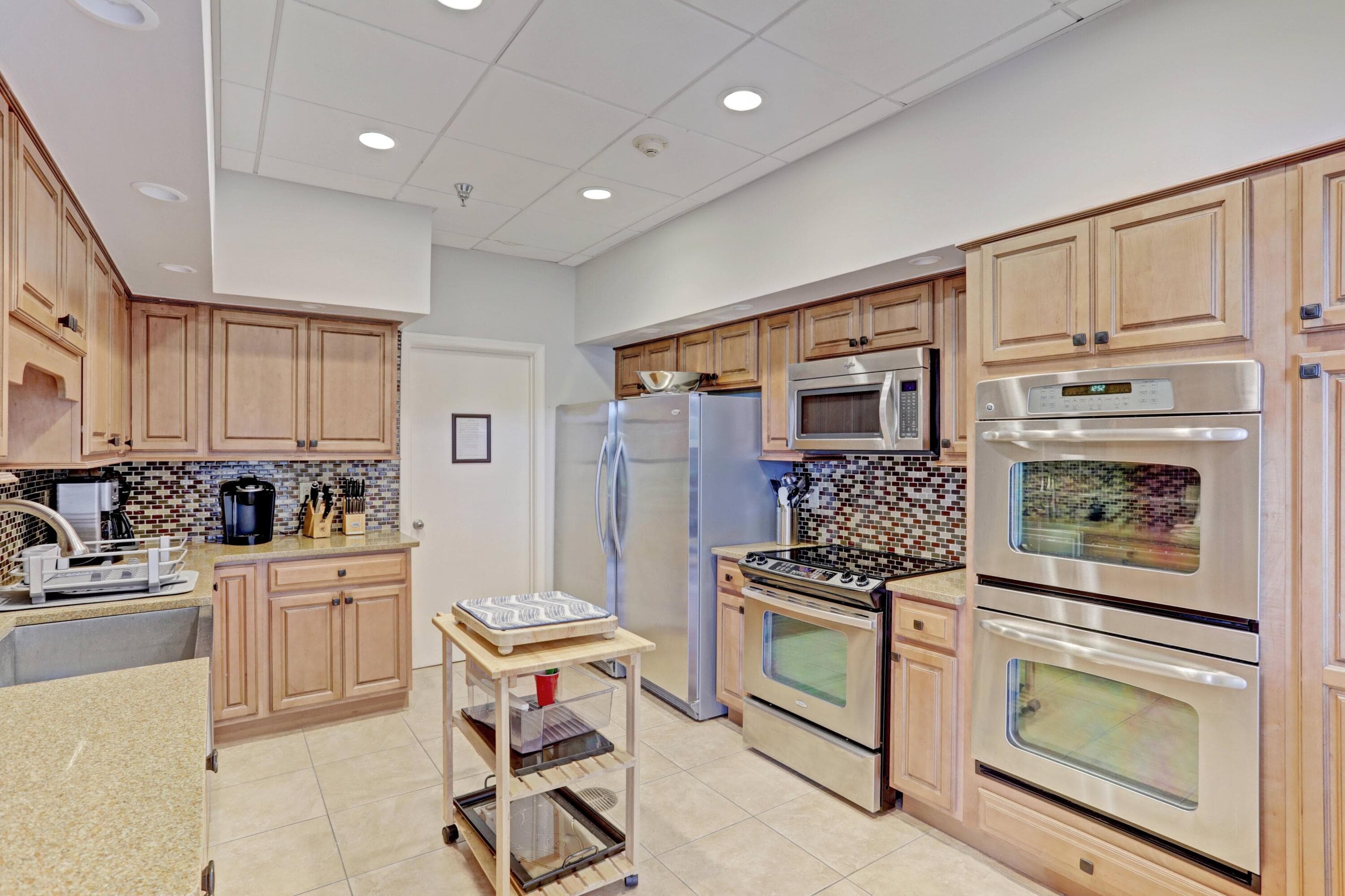 5380 N Ocean Drive 10-B, Singer Island, FL 33404 — photo 40 of 50