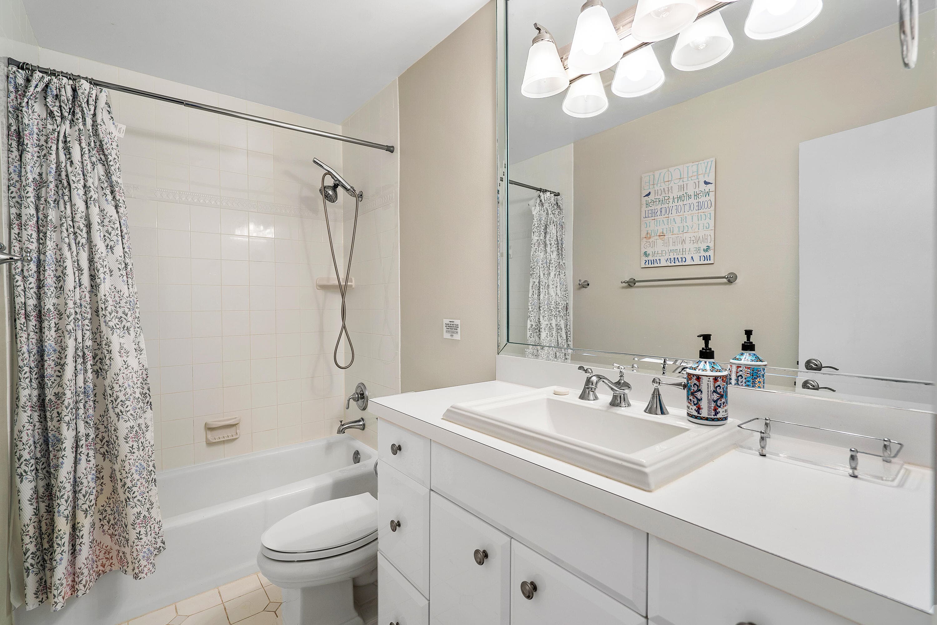 41 Castle Harbor Island, Fort Lauderdale, FL 33308 — photo 22 of 50