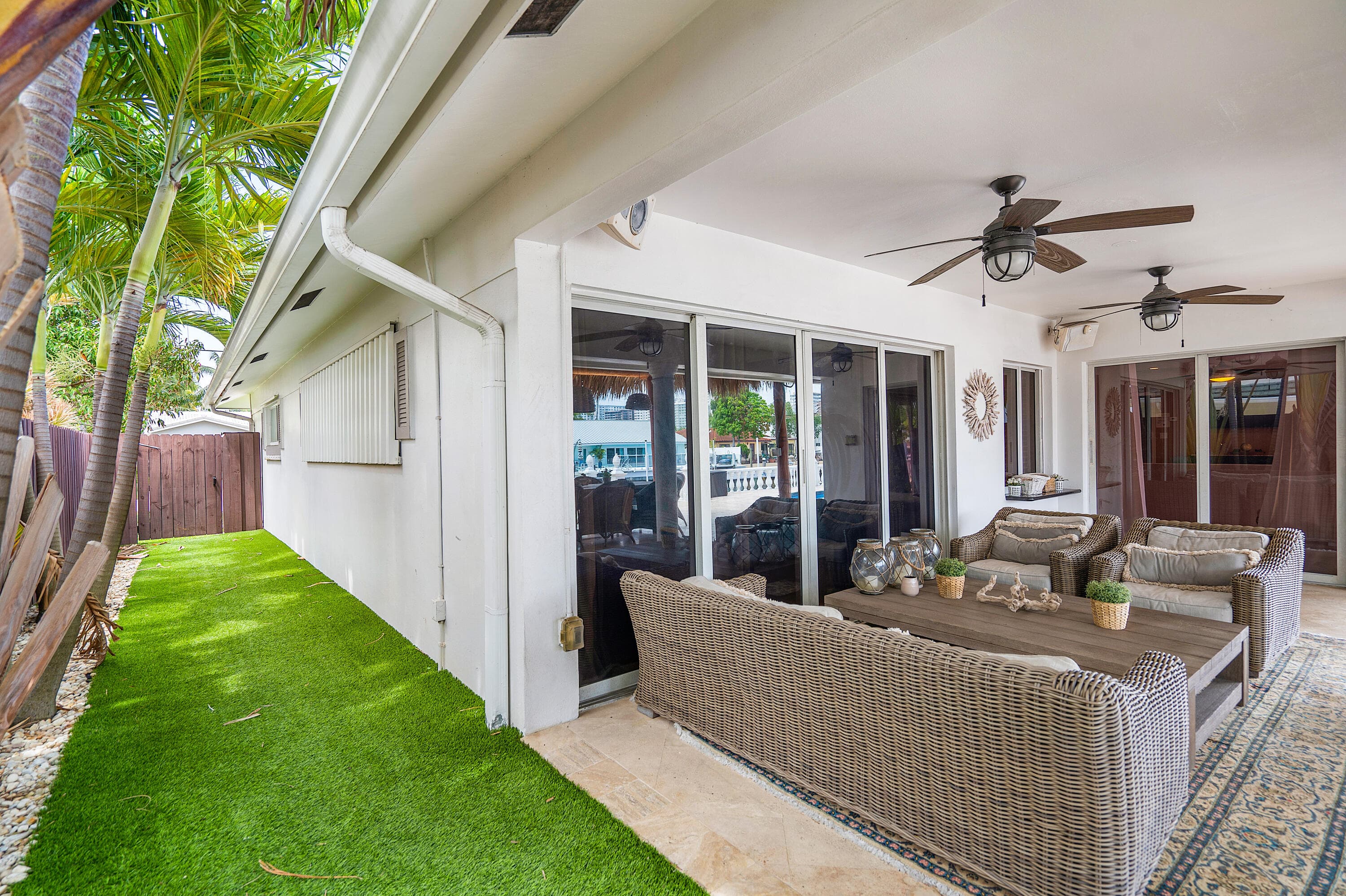 41 Castle Harbor Island, Fort Lauderdale, FL 33308 — photo 32 of 50