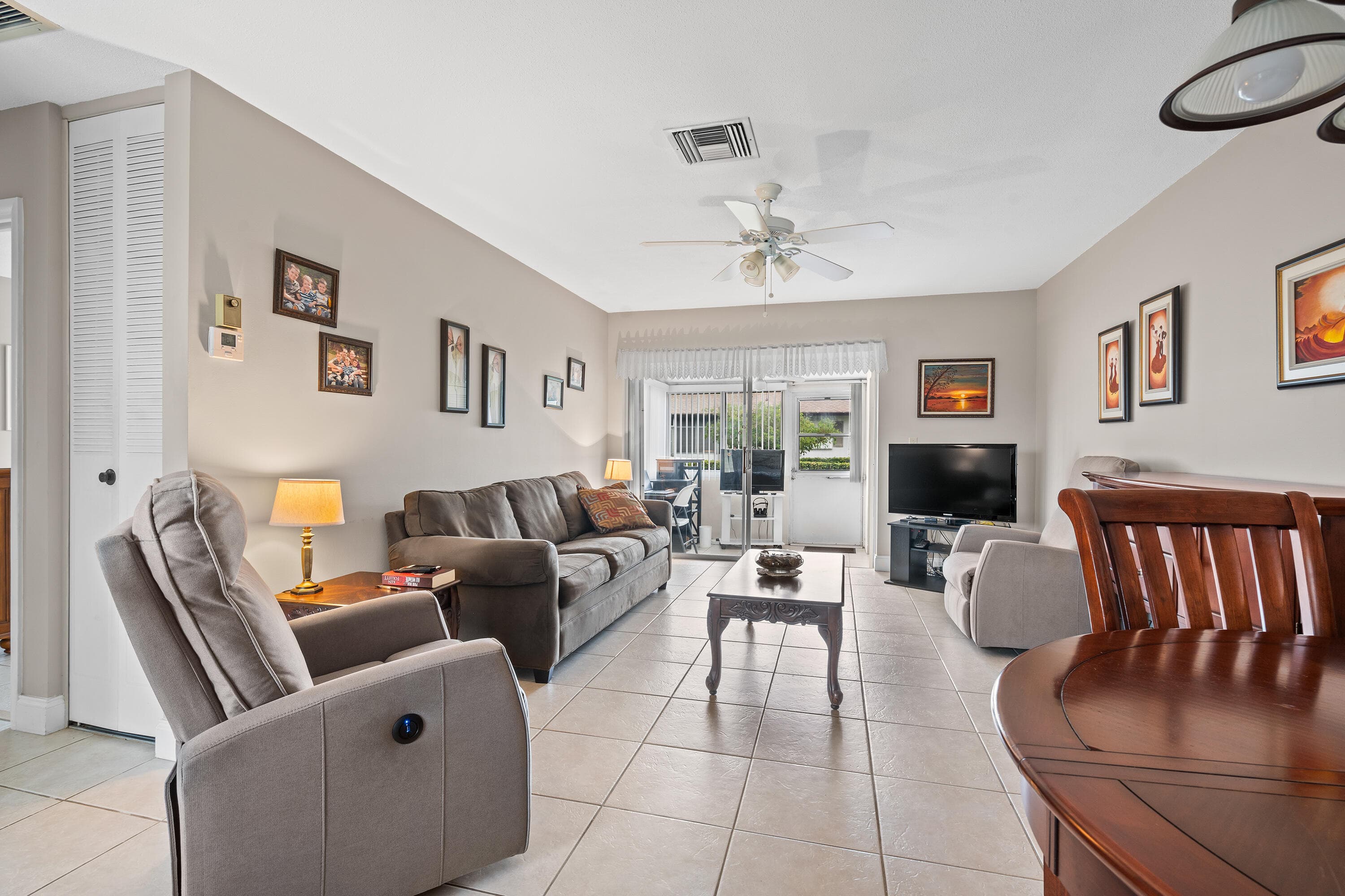 2822 Crosley Drive W B, West Palm Beach, FL 33415 — photo 2 of 33
