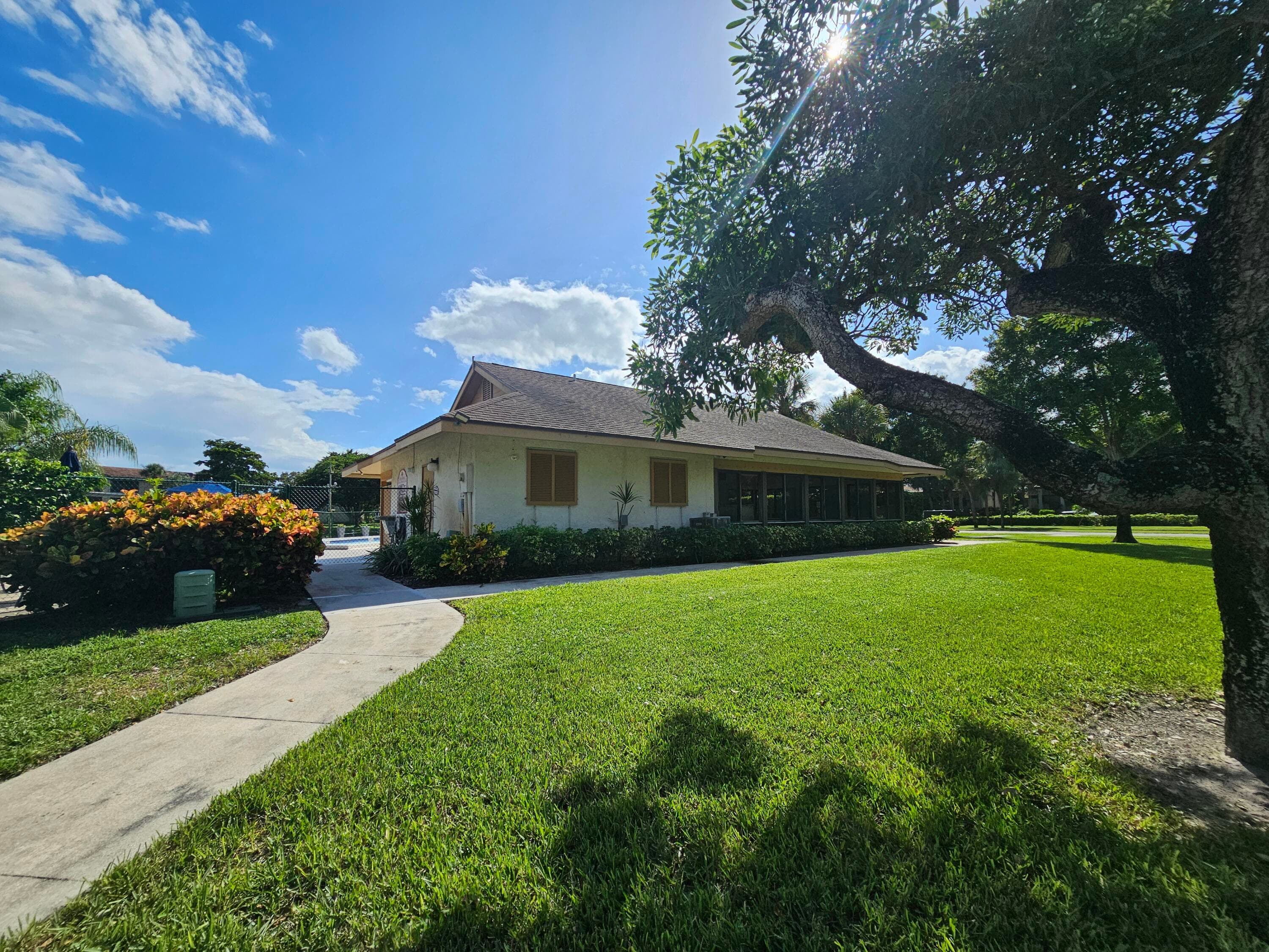 10204 Mangrove Drive 103, Boynton Beach, FL 33437 — photo 15 of 23