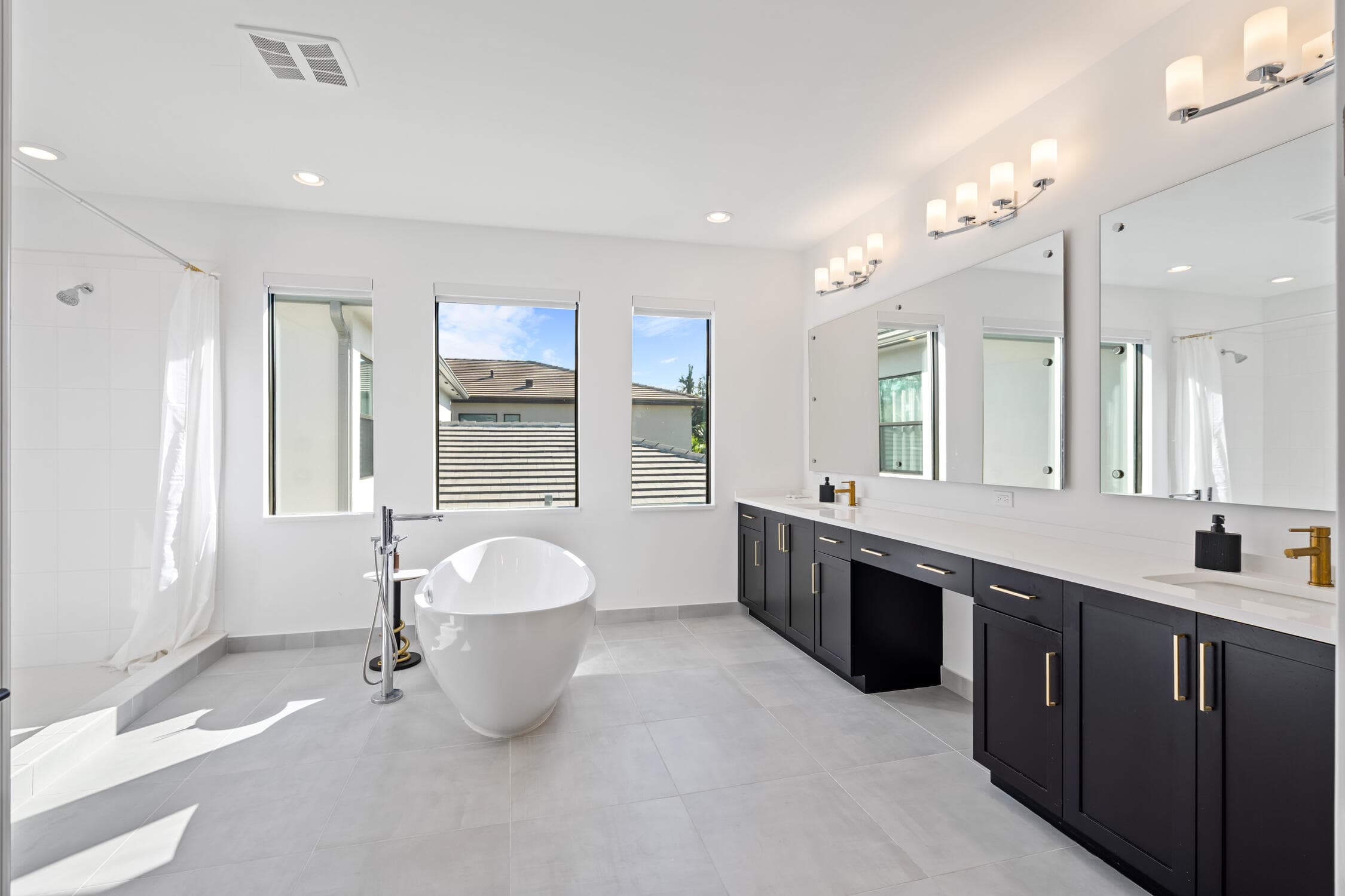 8258 Essex Country Club Drive, Boca Raton, FL 33434 — photo 44 of 70