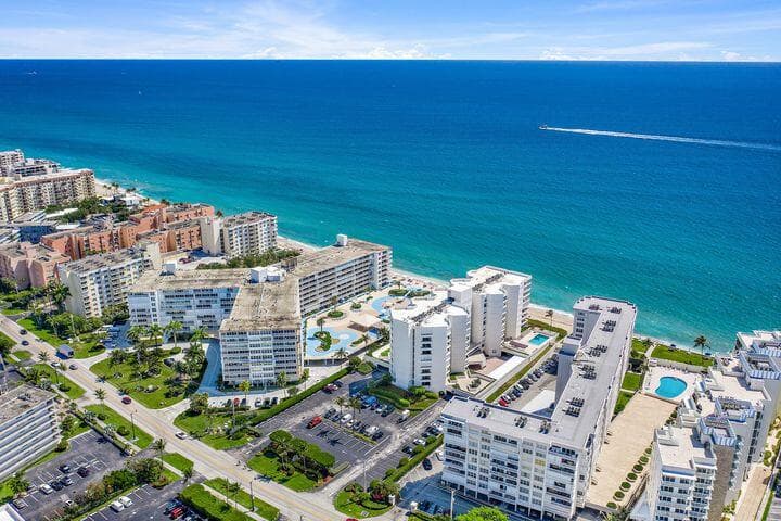 3560 S Ocean Boulevard 200, South Palm Beach, FL 33480 — photo 29 of 30