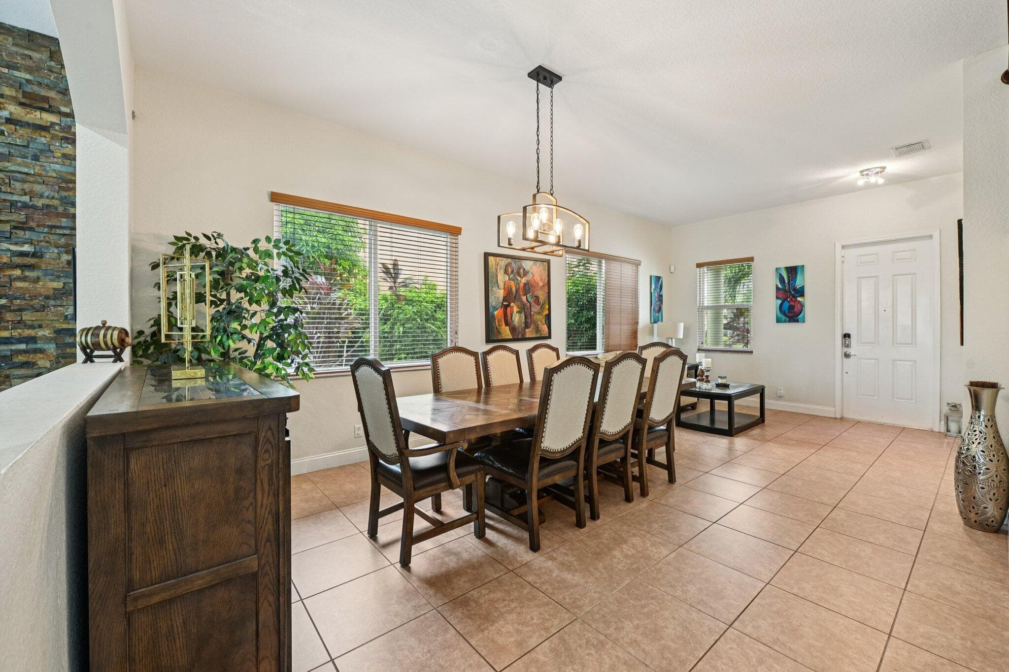 553 Gazetta Way, West Palm Beach, FL 33413 — photo 5 of 68