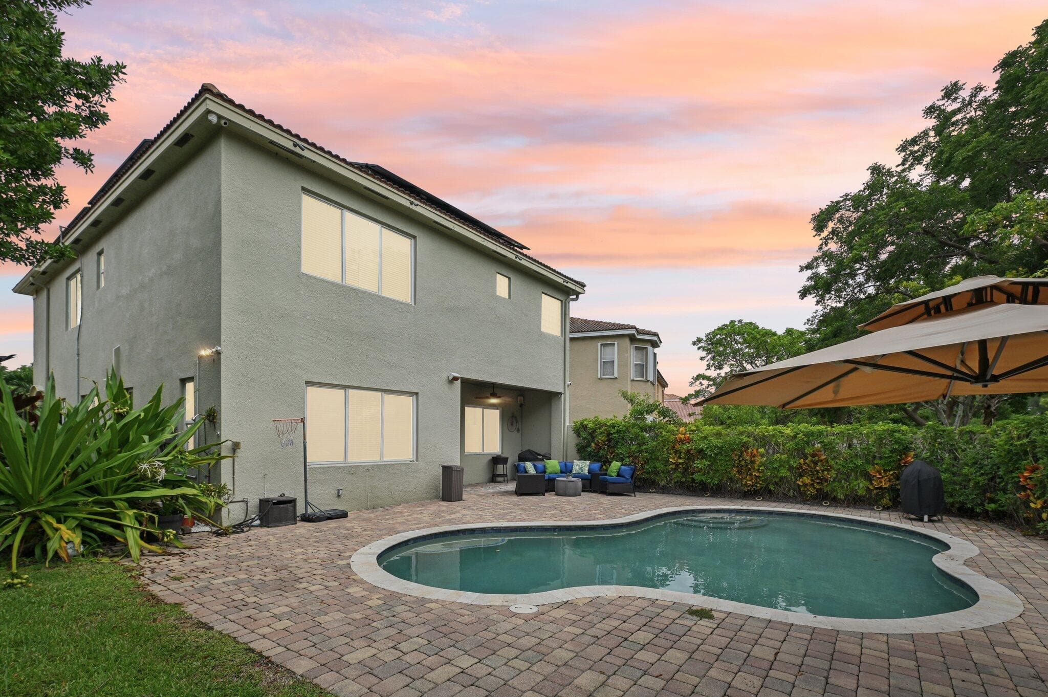 553 Gazetta Way, West Palm Beach, FL 33413 — photo 51 of 68