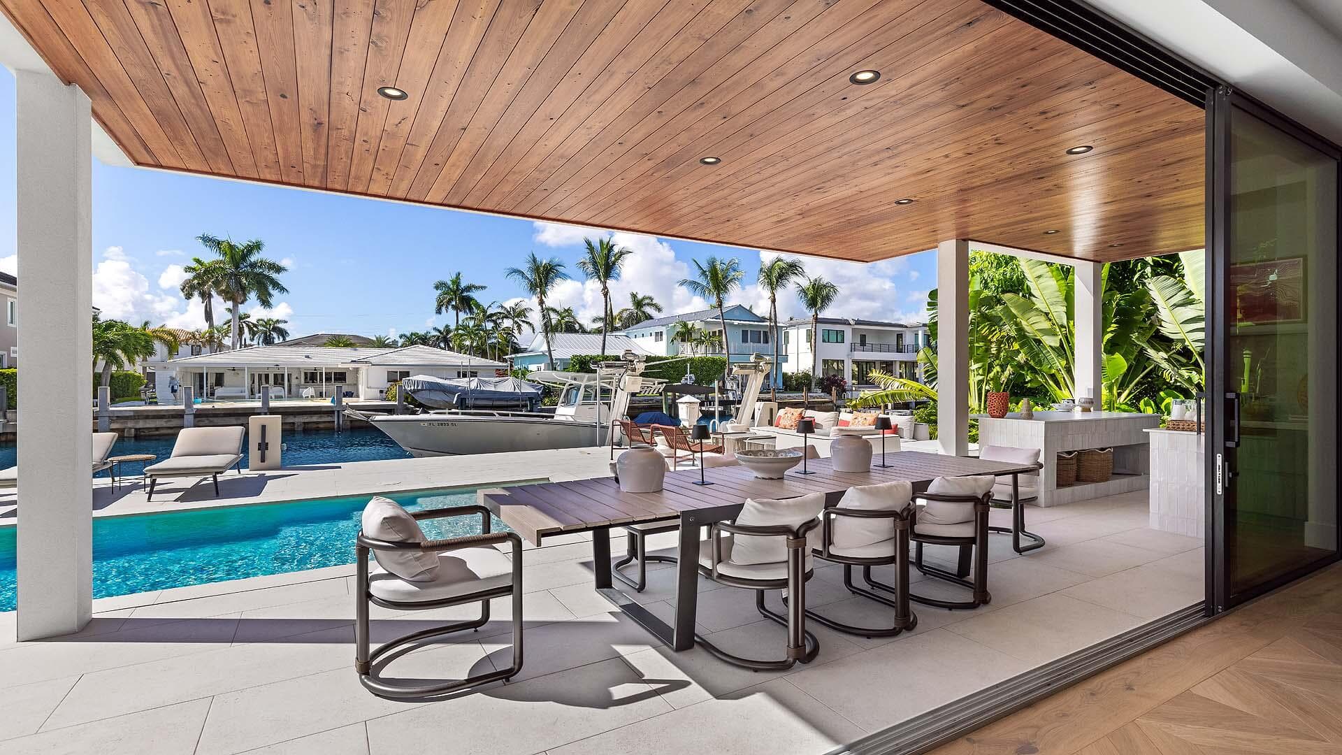 2900 NE 7th Drive, Boca Raton, FL 33431 — photo 13 of 39