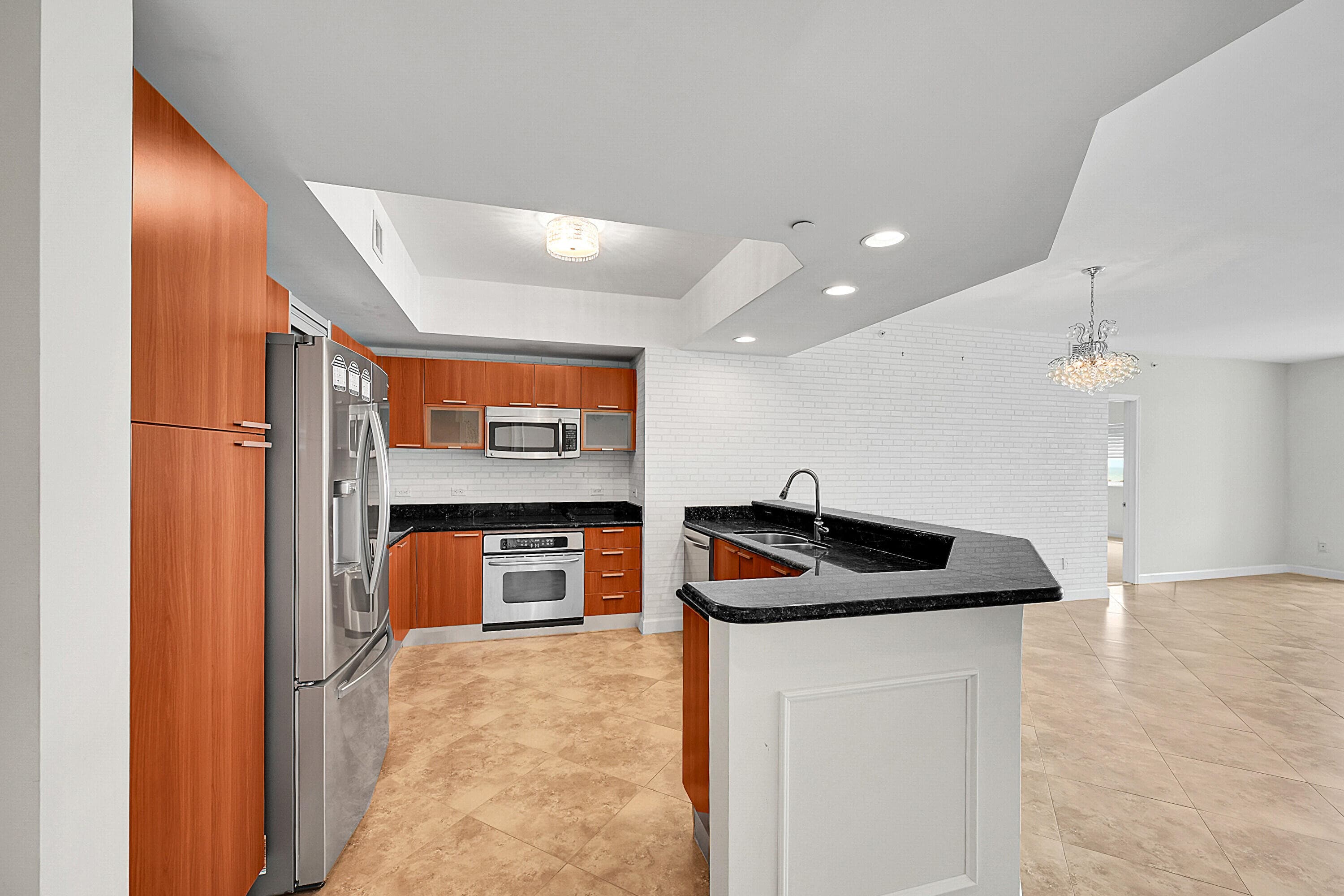 2640 Lake Shore Drive 2011, Riviera Beach, FL 33404 — photo 10 of 68