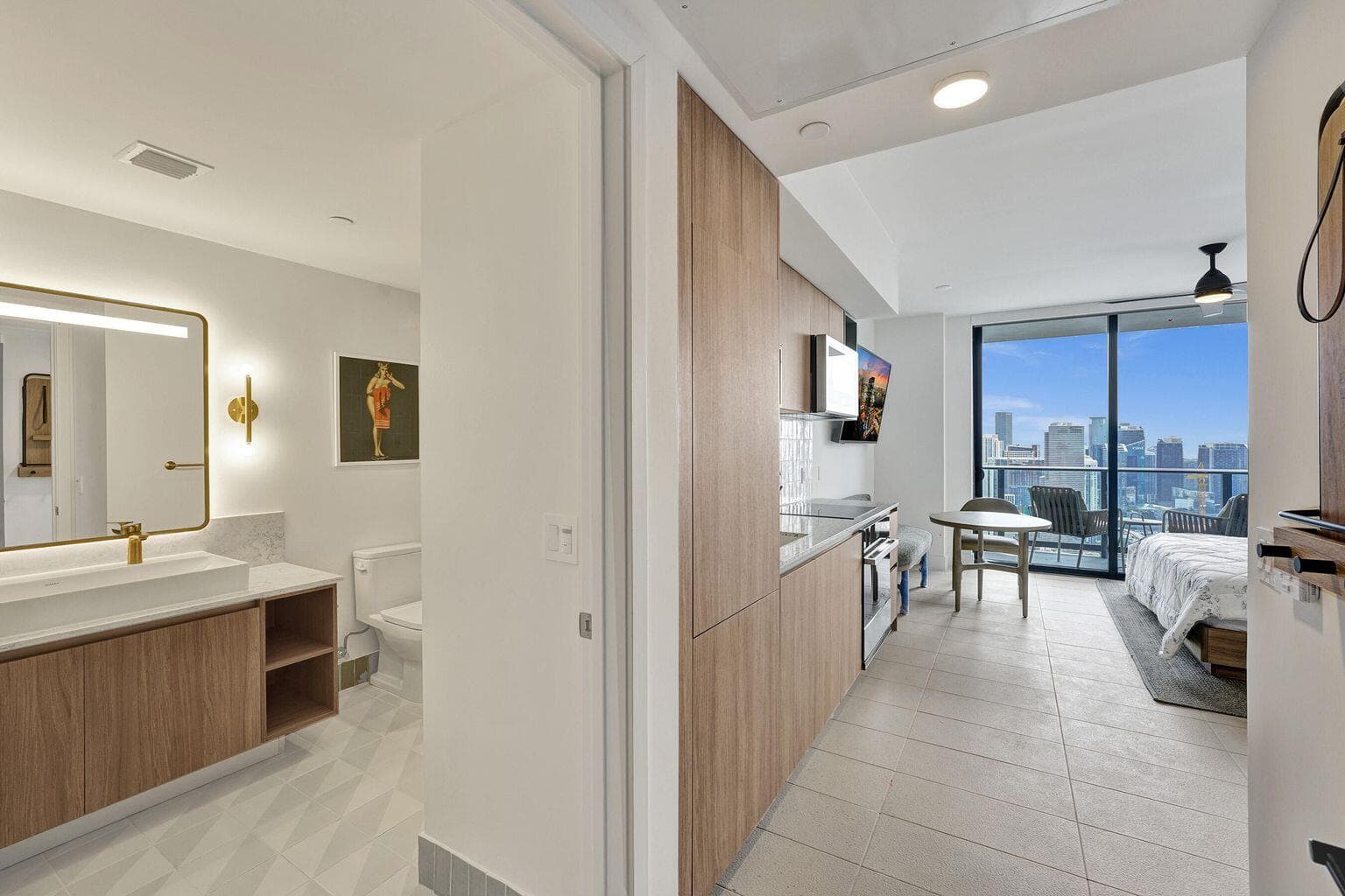 601 NE 1st Avenue 4712, Miami, FL 33132 — photo 7 of 27