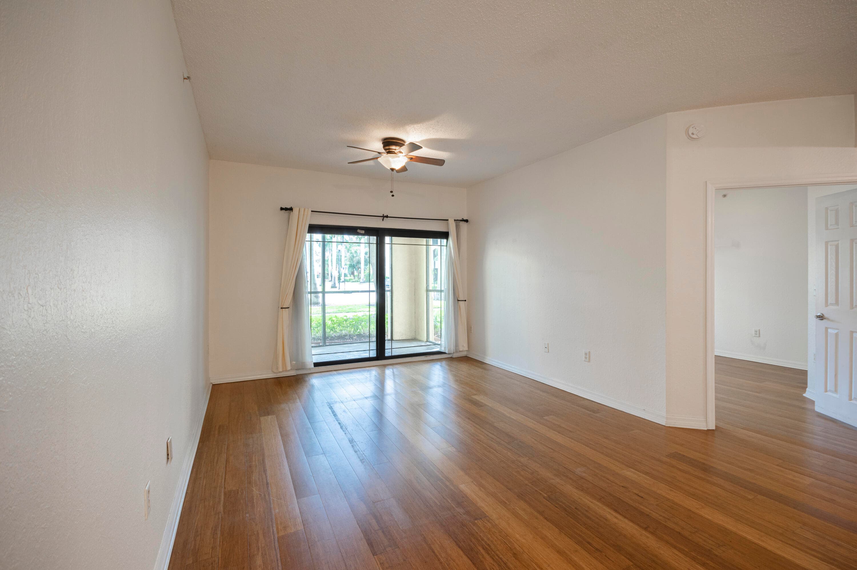 3020 Alcazar Place 106, Palm Beach Gardens, FL 33410 — photo 5 of 33