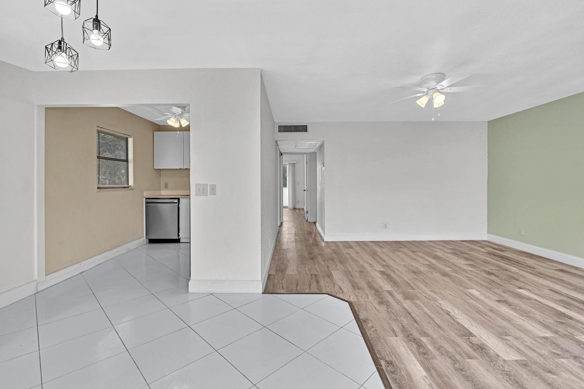 365 Flanders H, Delray Beach, FL 33484 — photo 4 of 56