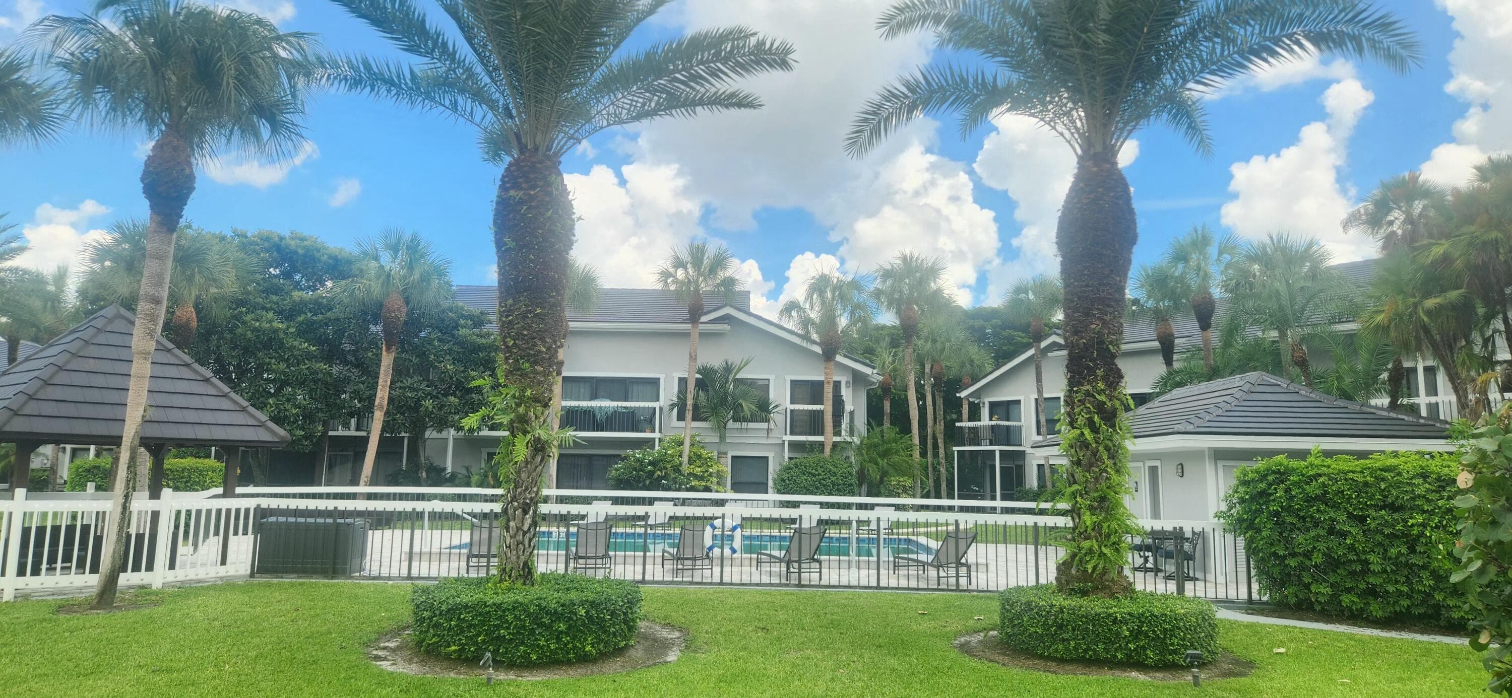 11863 Wimbledon Circle 416, Wellington, FL 33414 — photo 3 of 78