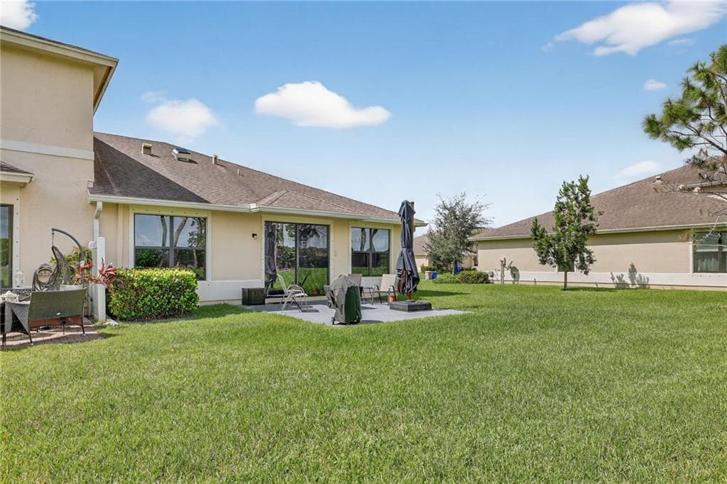 9897 E Villa Circle, Vero Beach, FL 32966 — photo 17 of 45