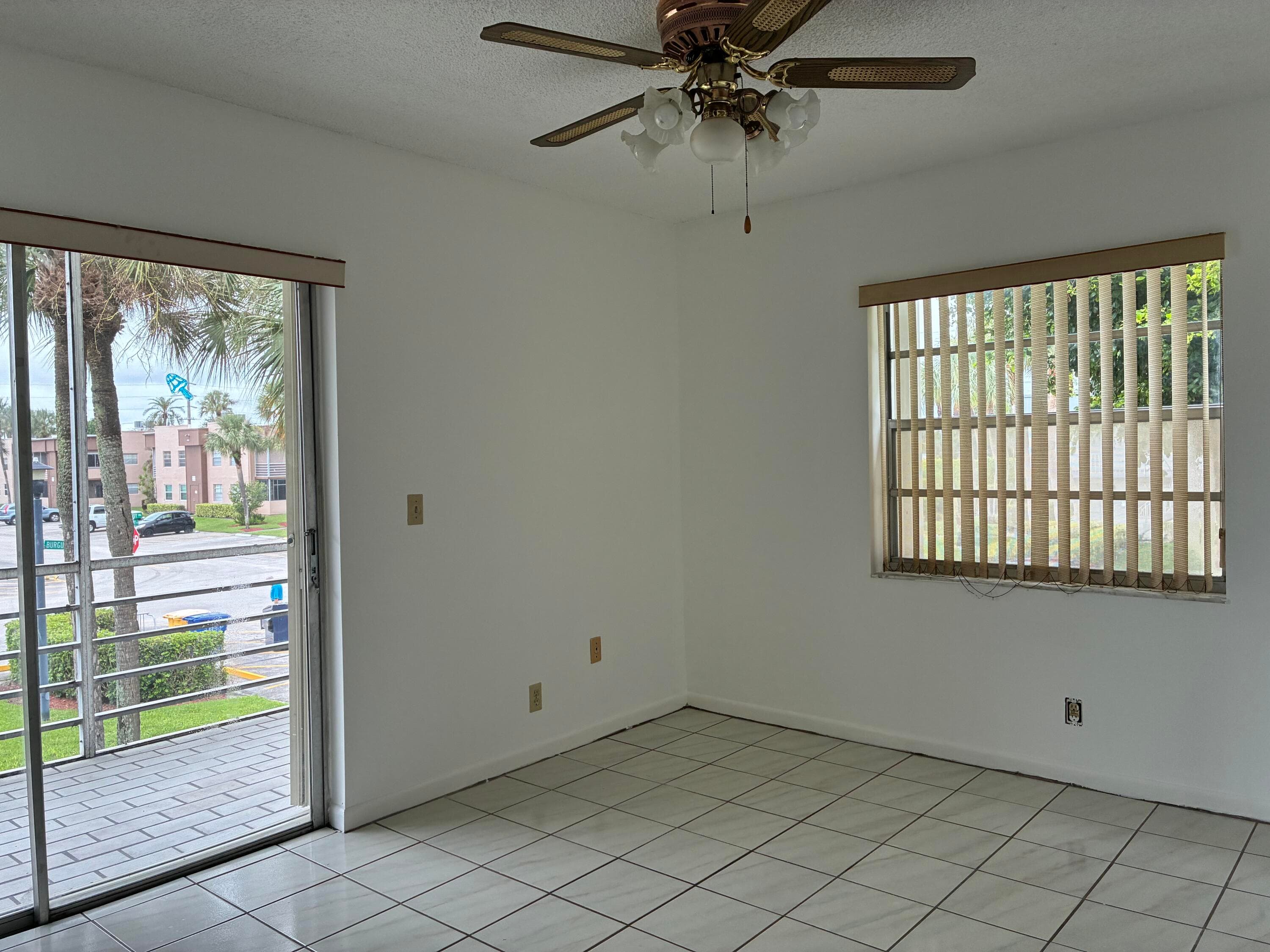 574 Burgundy L 574, Delray Beach, FL 33484 — photo 23 of 55
