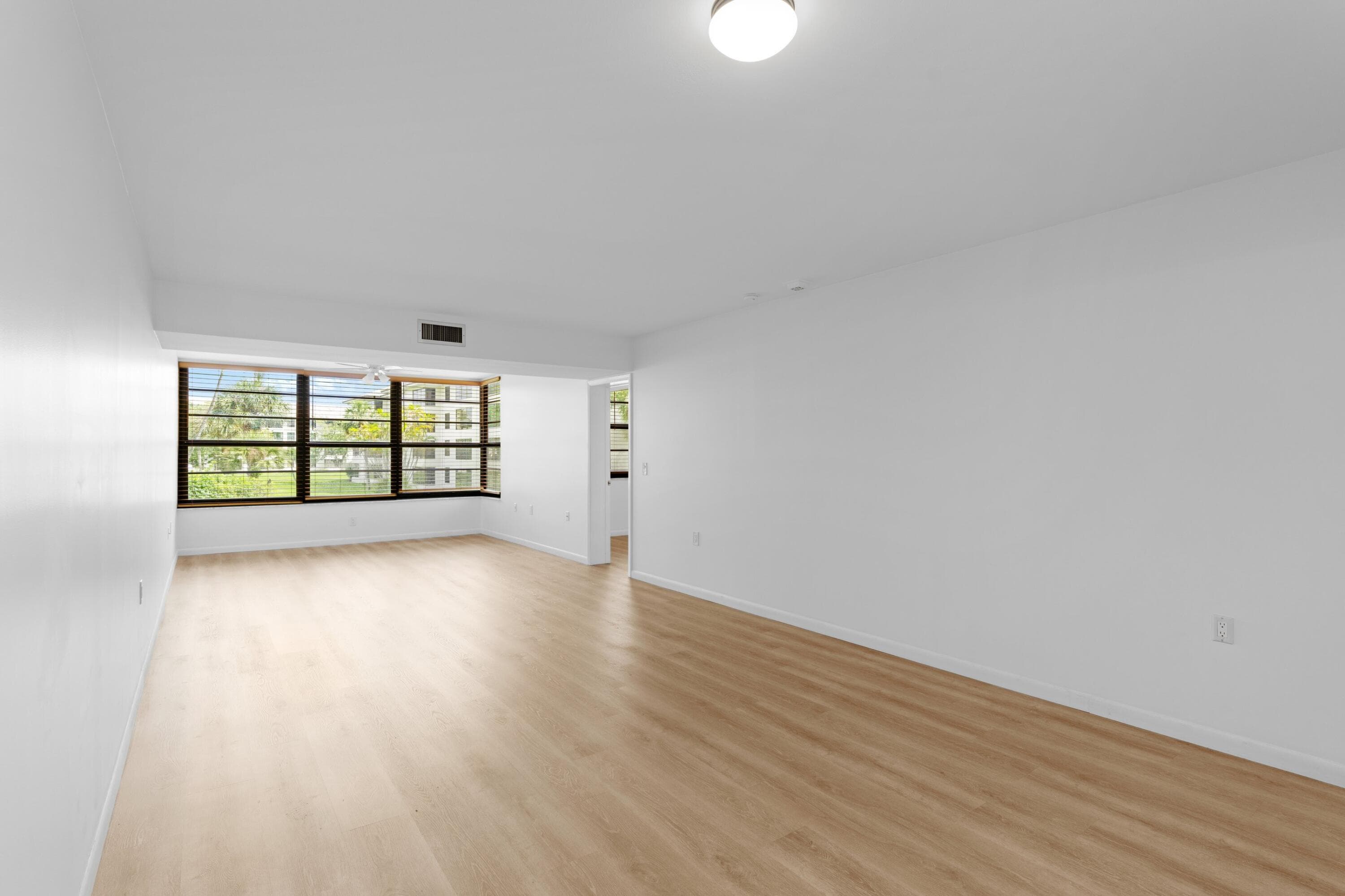 3650 Whitehall Drive 202, West Palm Beach, FL 33401 — photo 35 of 36