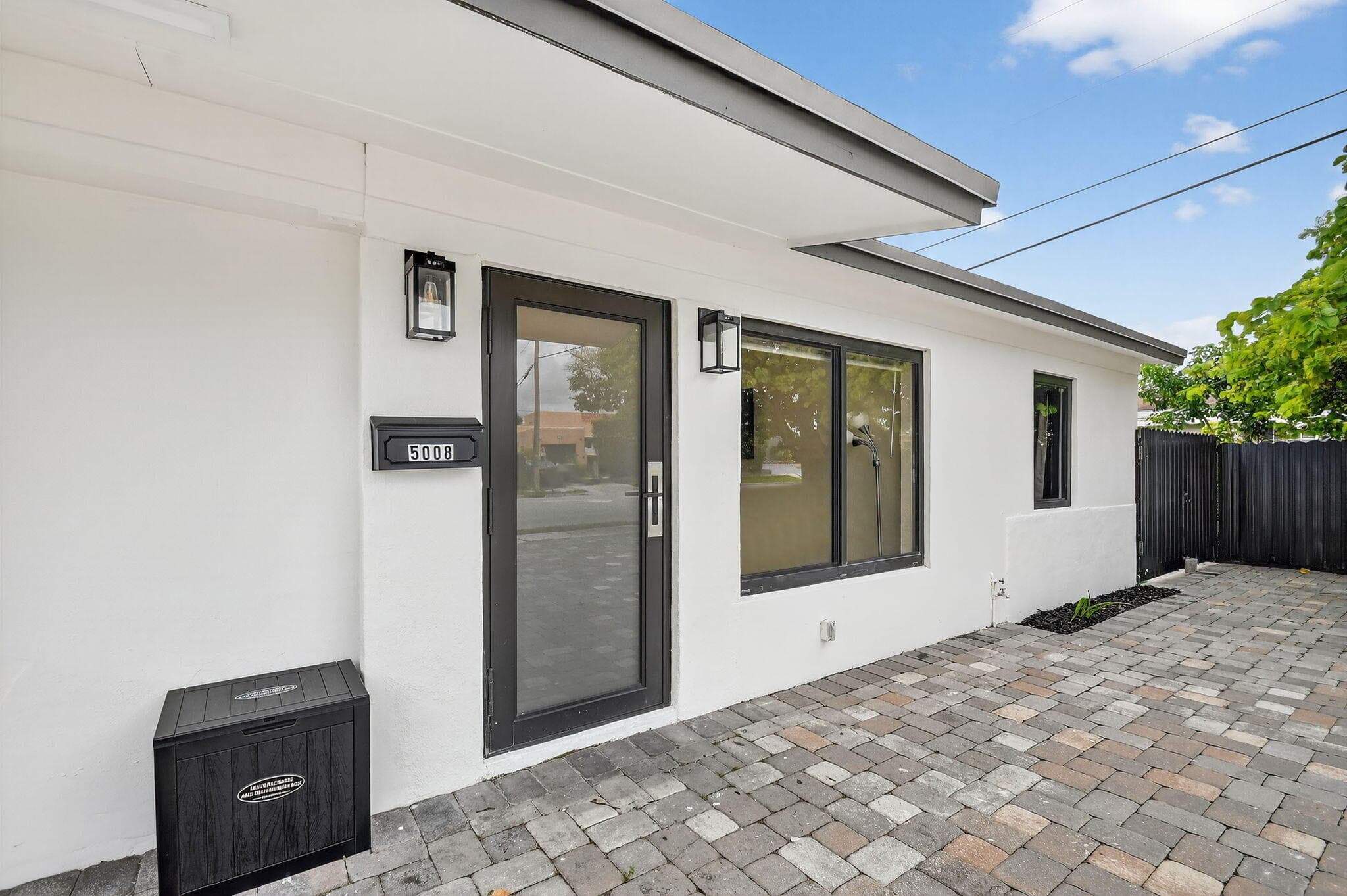 5008 Parker Avenue, West Palm Beach, FL 33405 — photo 4 of 32