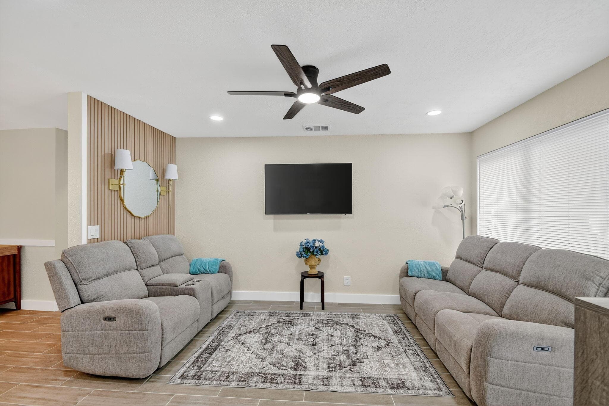 5008 Parker Avenue, West Palm Beach, FL 33405 — photo 6 of 32