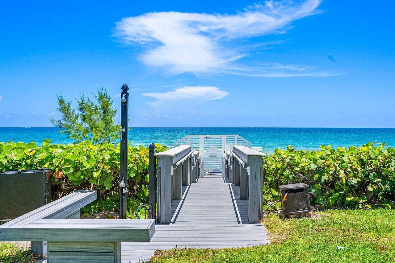 2100 S Ocean Boulevard 605n, Palm Beach, FL 33480 — photo 34 of 36