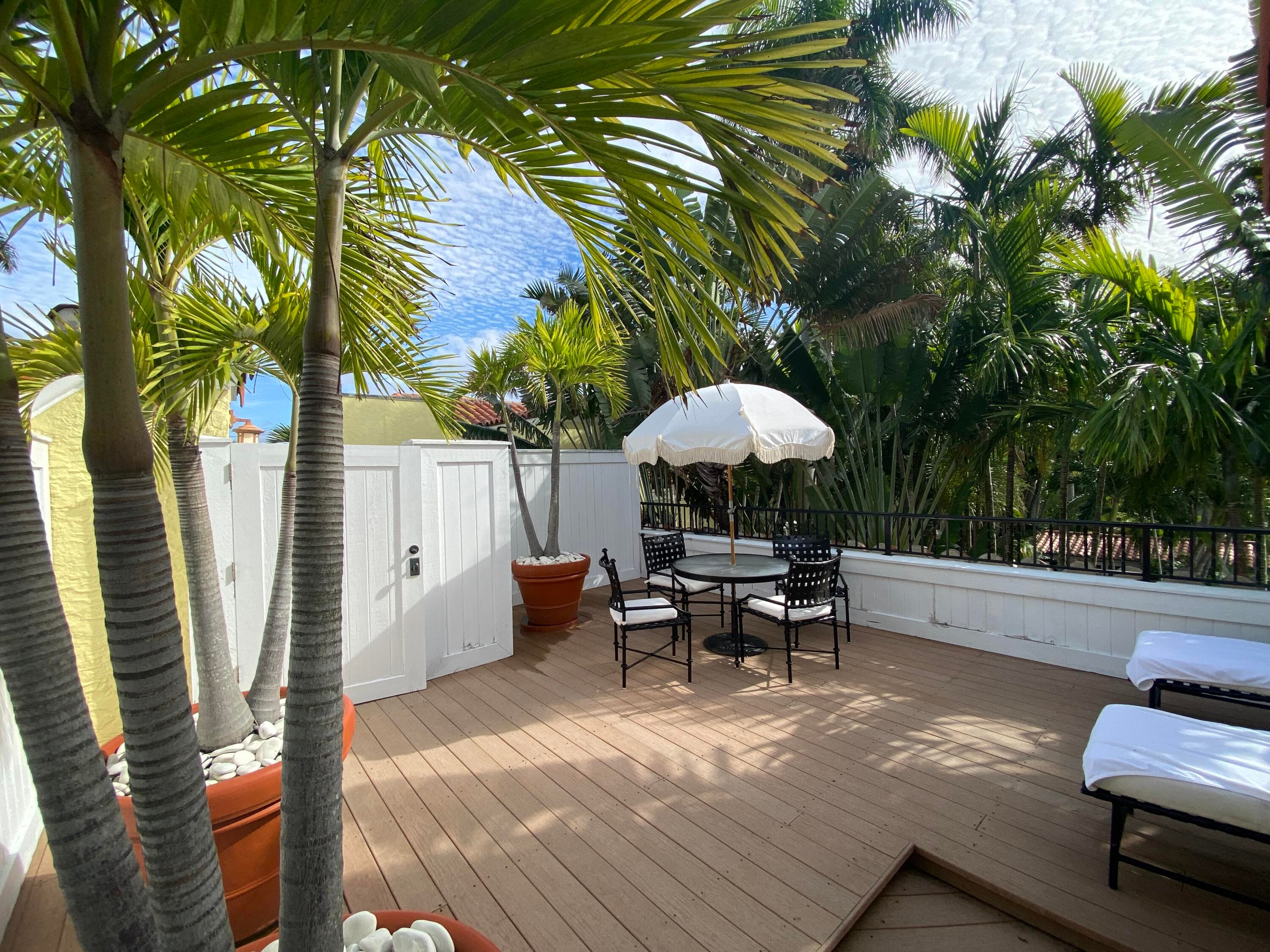 301 Australian Avenue 306, Palm Beach, FL 33480 — photo 27 of 39