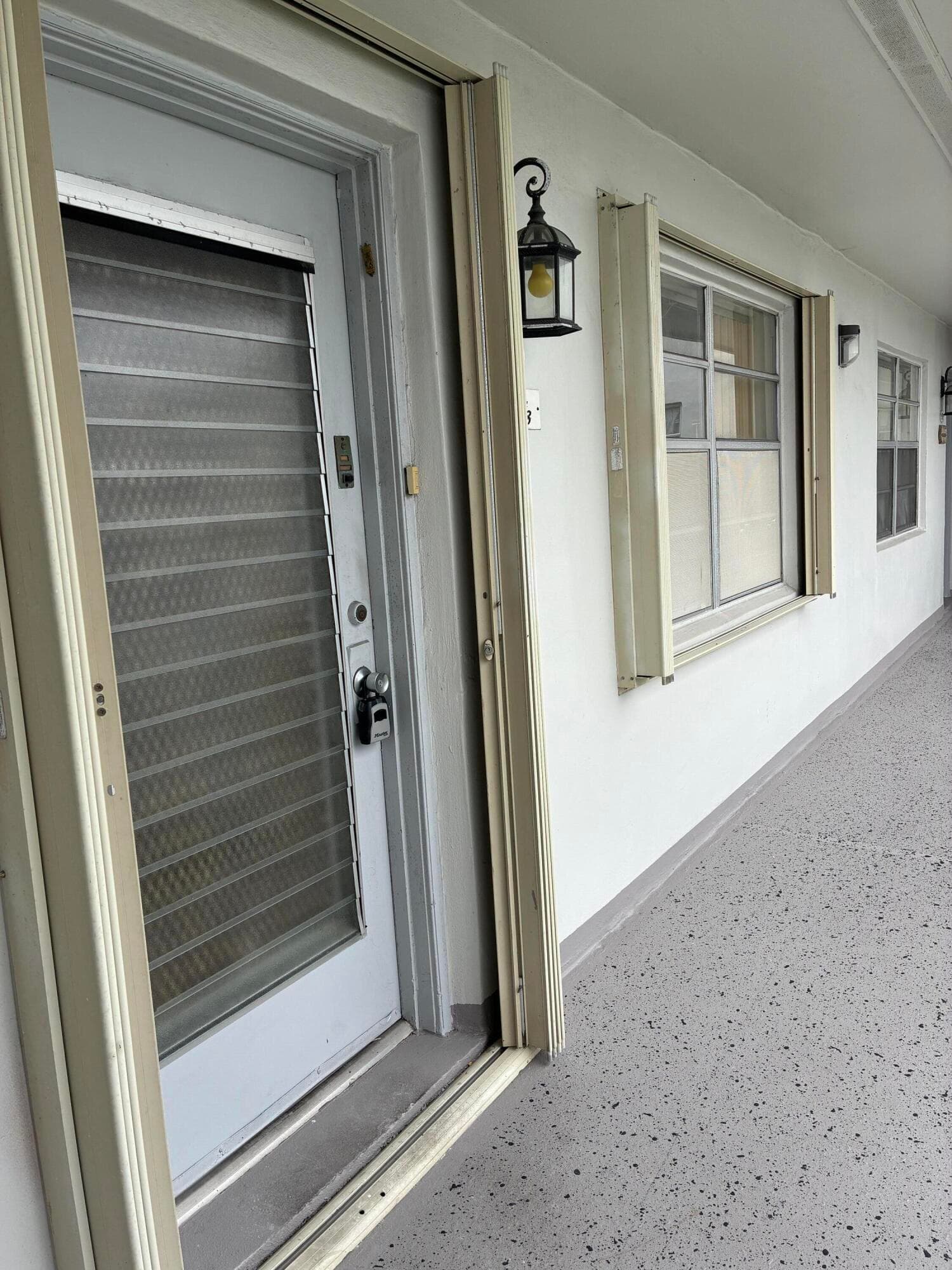 574 Burgundy L 574, Delray Beach, FL 33484 — photo 2 of 55