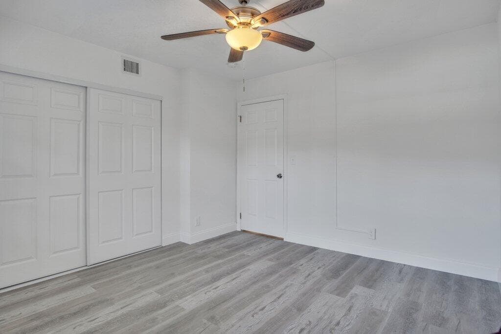 17388 Boca Club Boulevard 201, Boca Raton, FL 33487 — photo 17 of 44