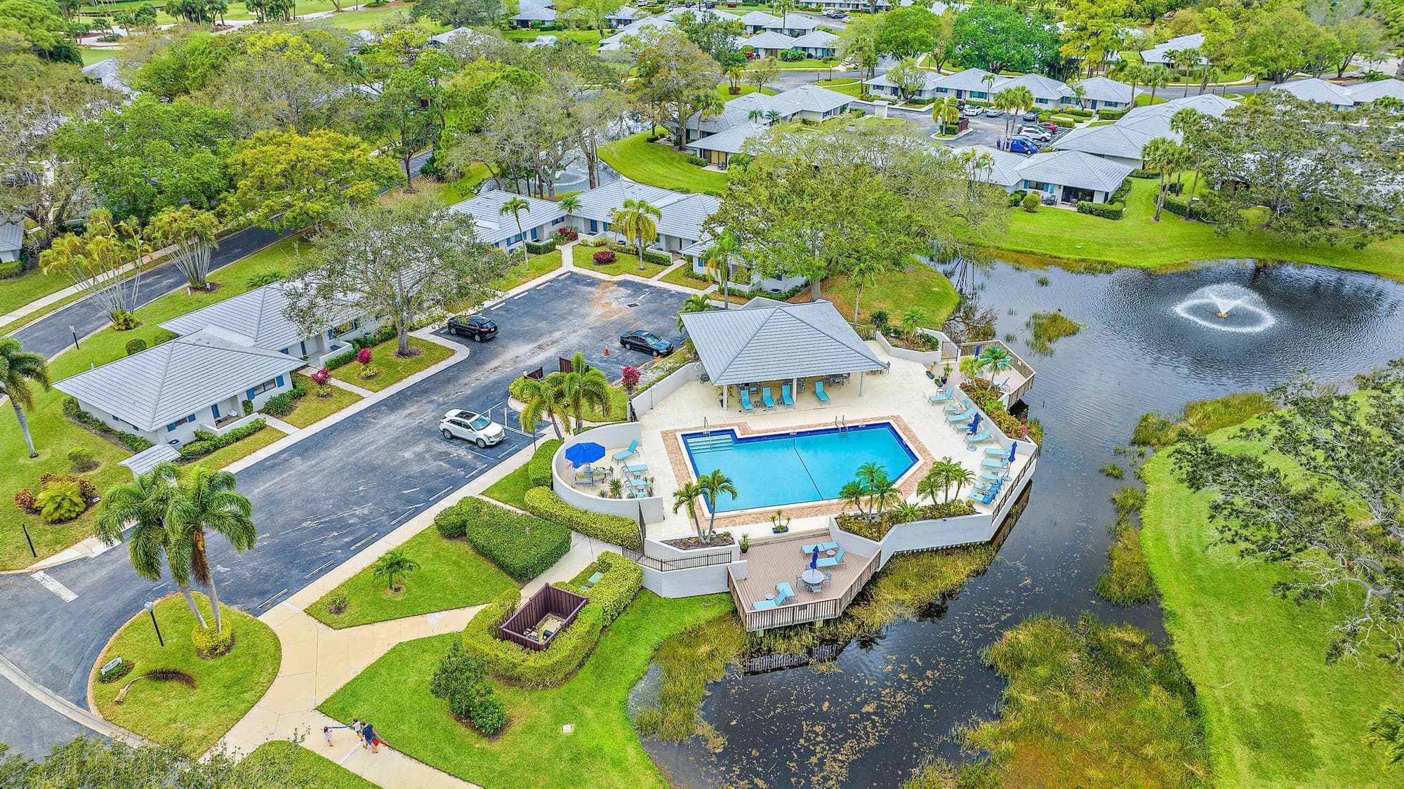 406 Club Drive, Palm Beach Gardens, FL 33418 — photo 28 of 31