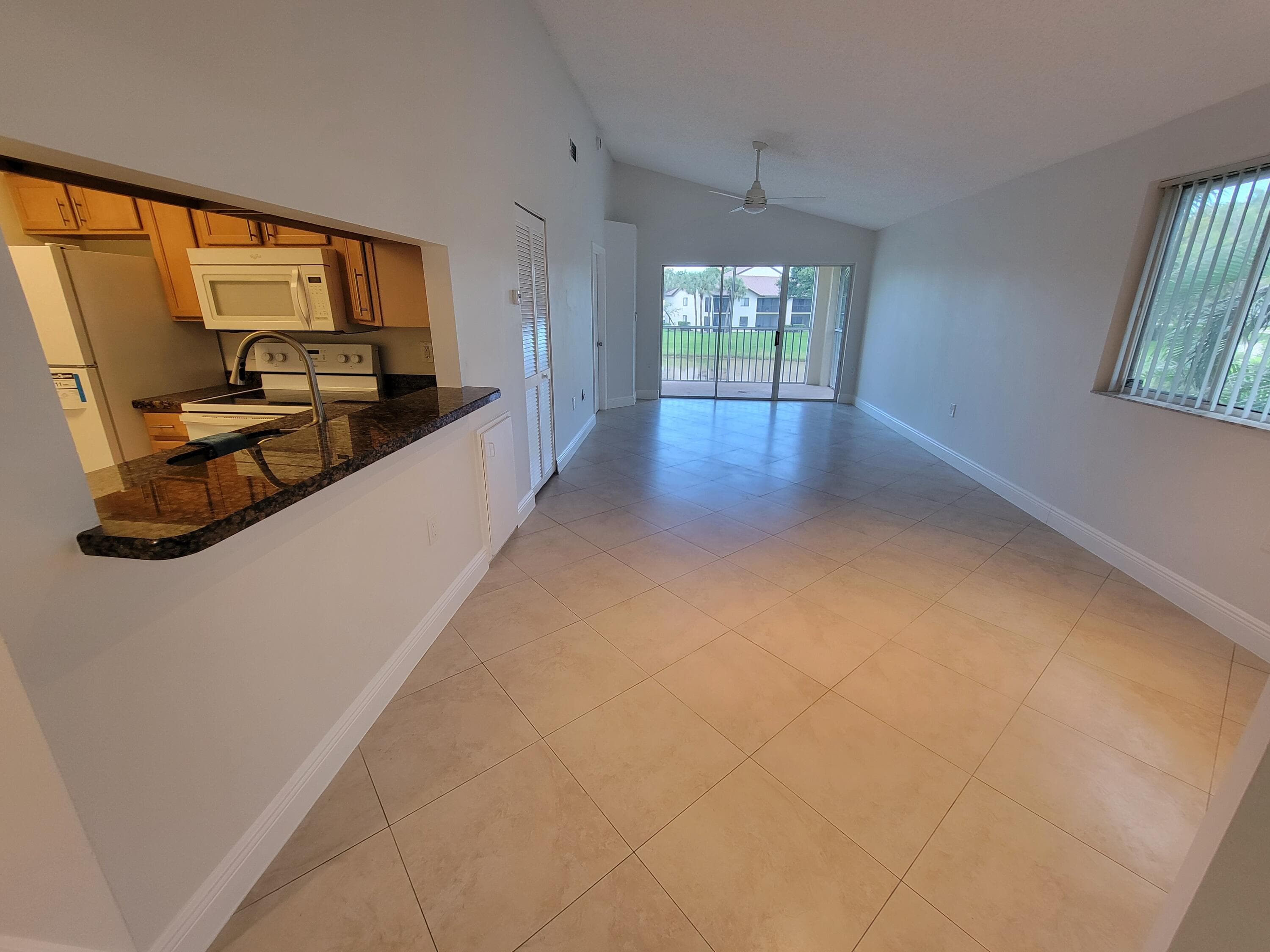 4208 Glenmoor Drive, West Palm Beach, FL 33409 — photo 7 of 36