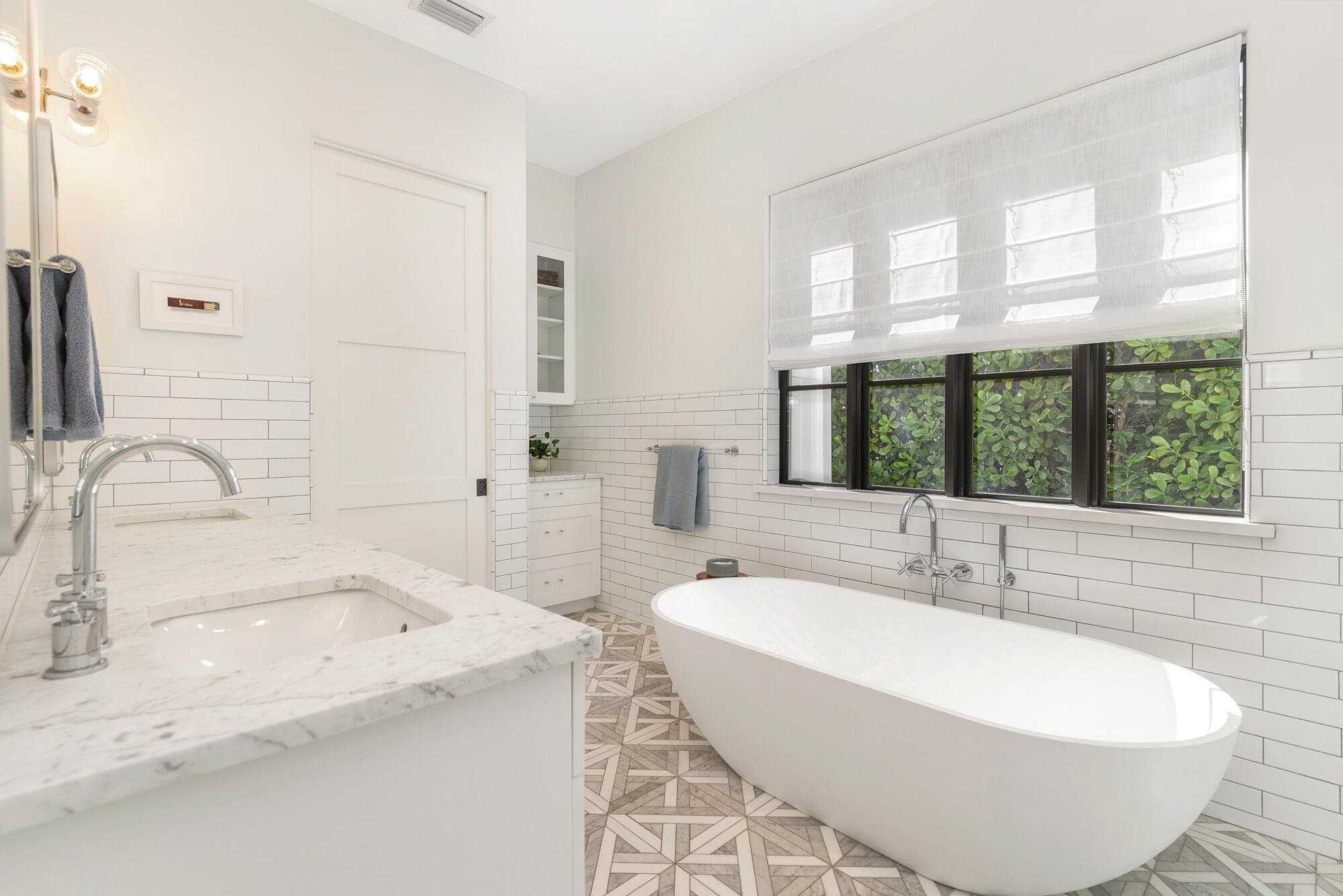 136 Santa Lucia Drive, West Palm Beach, FL 33405 — photo 11 of 27