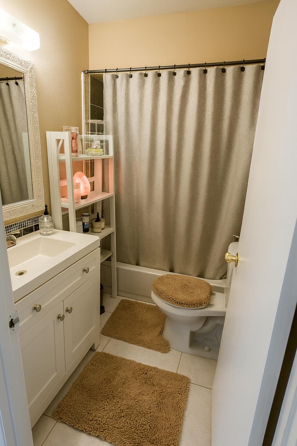 2084 Laura Lane, West Palm Beach, FL 33415 — photo 13 of 25