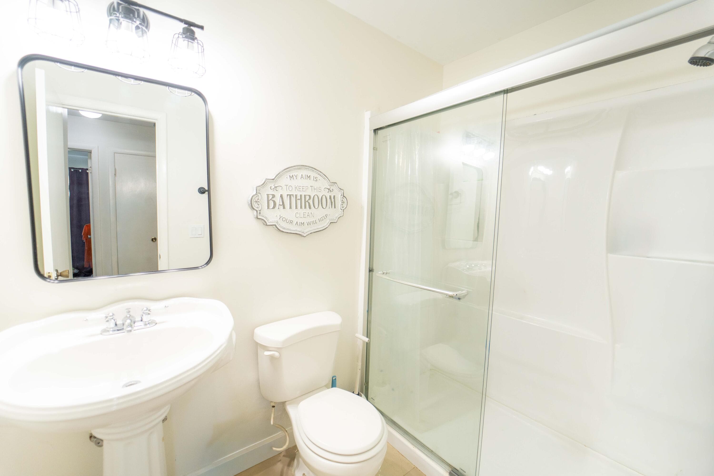 382 SE Evans Avenue, Port St. Lucie, FL 34984 — photo 10 of 23