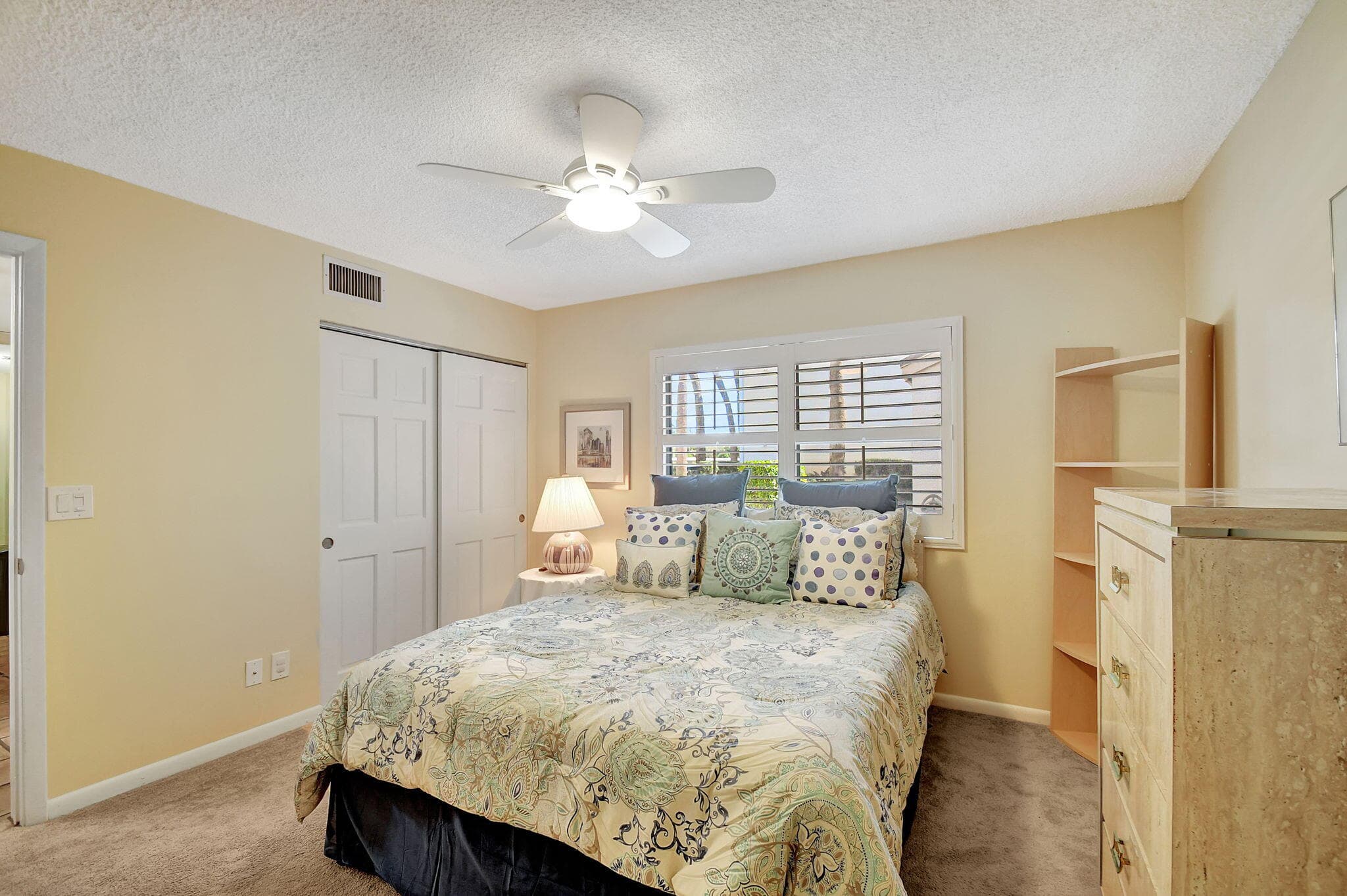 318 Oak Harbour Drive 318, Juno Beach, FL 33408 — photo 20 of 53