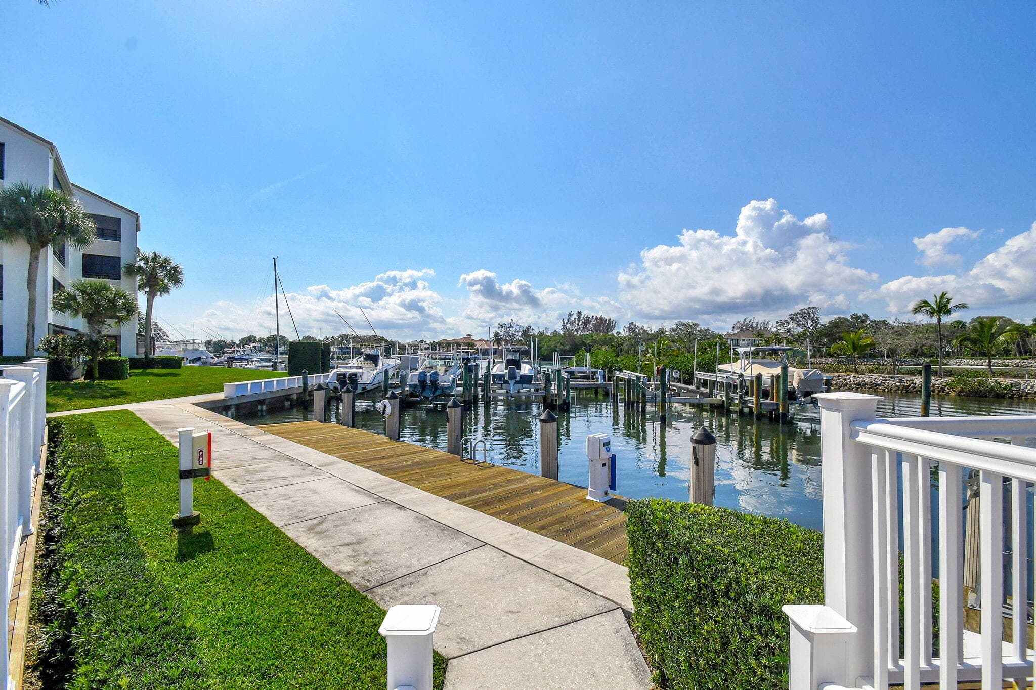 318 Oak Harbour Drive 318, Juno Beach, FL 33408 — photo 32 of 53