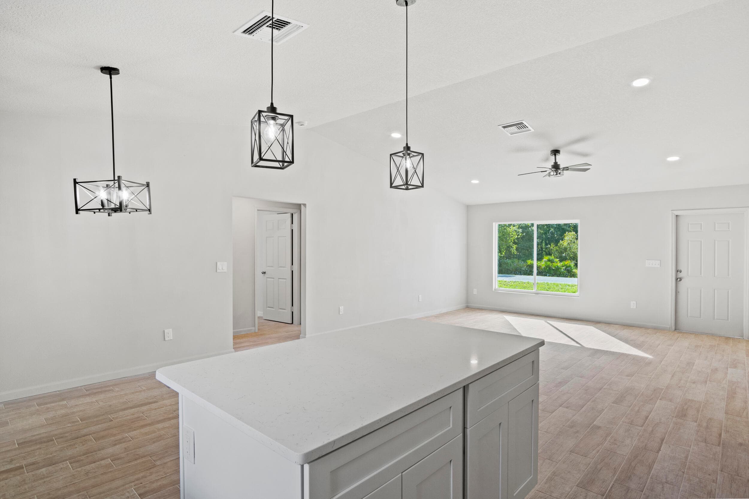 3848 NW 19th Avenue, Okeechobee, FL 34972 — photo 10 of 52