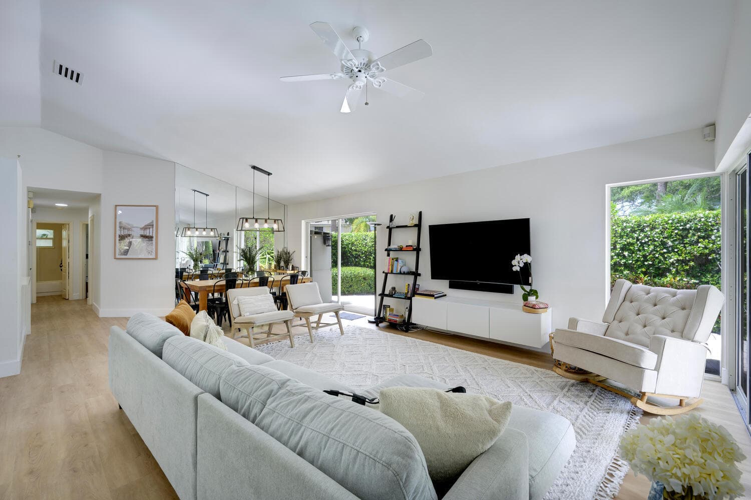 32 Admirals Court, Palm Beach Gardens, FL 33418 — photo 5 of 26
