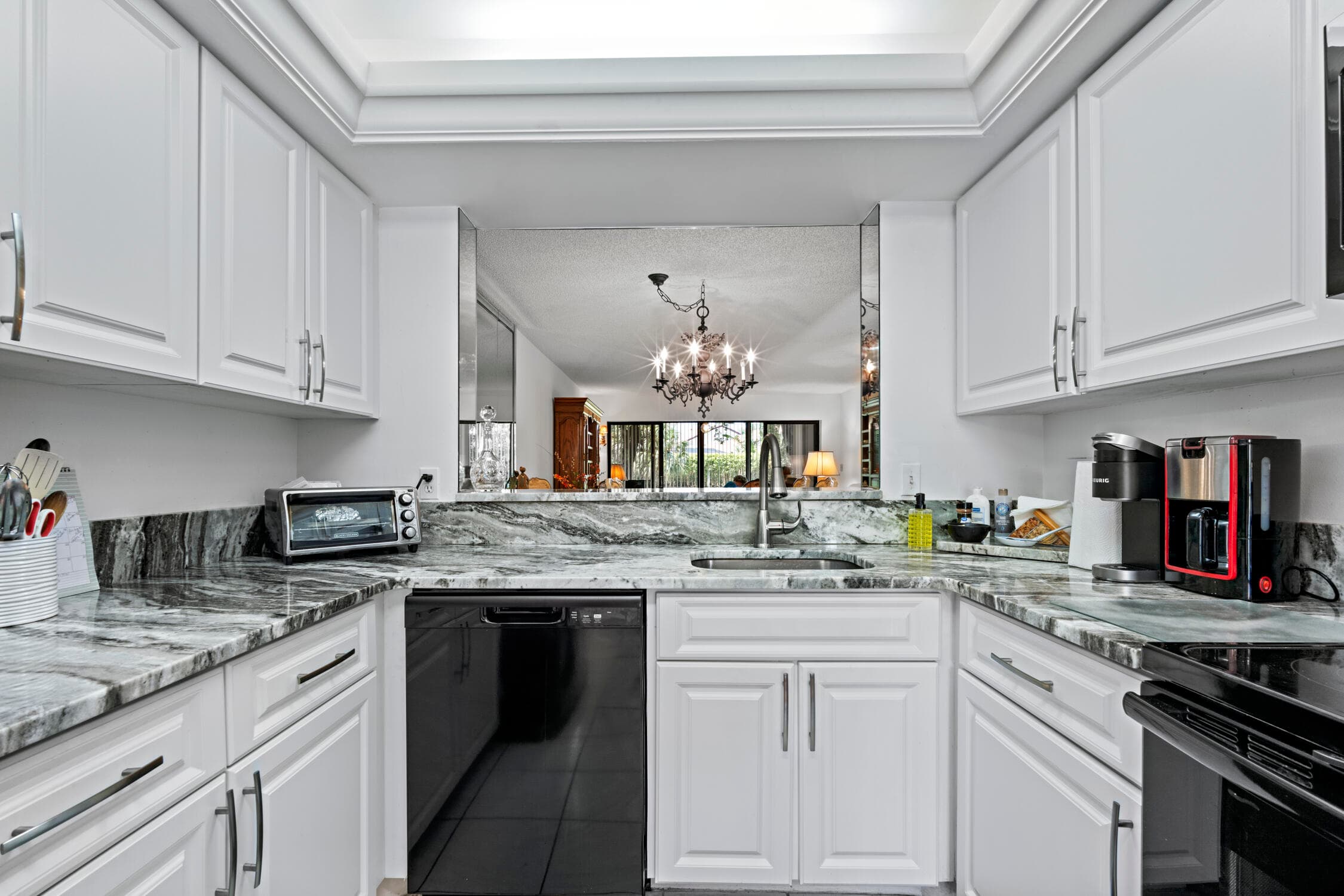 5153 Oak Hill Lane 512, Delray Beach, FL 33484 — photo 8 of 47