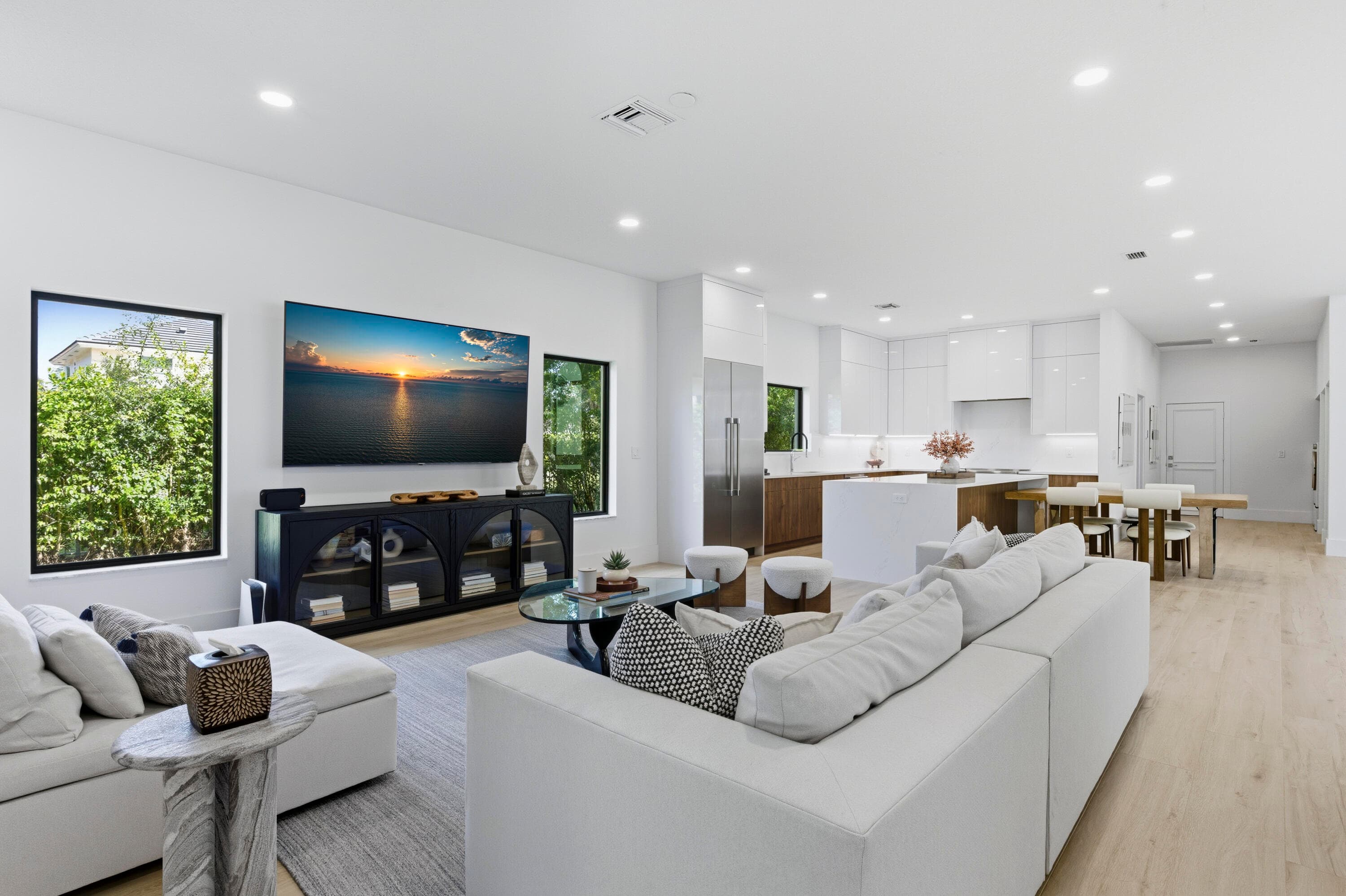 2557 Seminole Circle, West Palm Beach, FL 33409 — photo 13 of 65