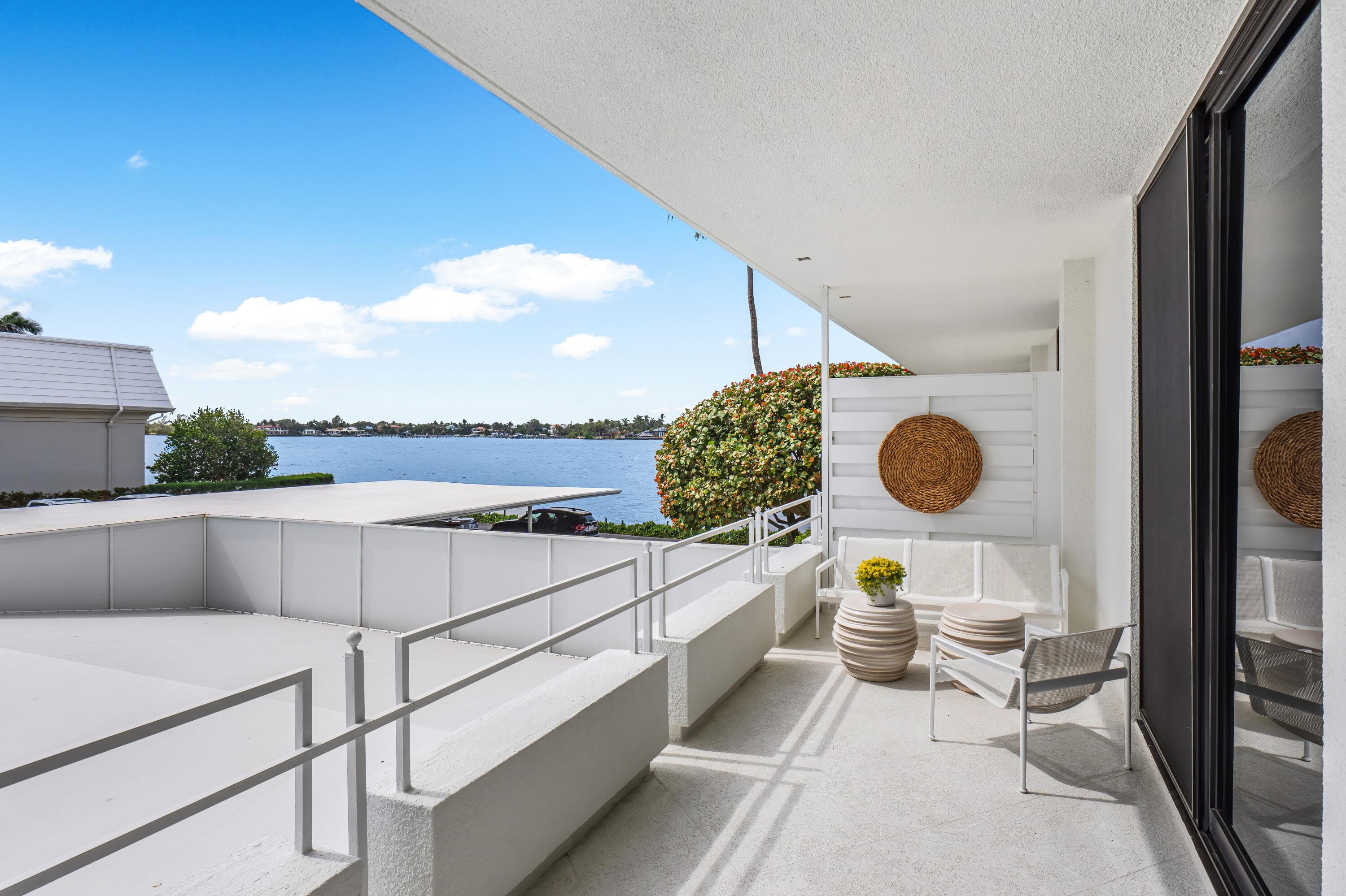 2150 Ibis Isle Road 8, Palm Beach, FL 33480 — photo 18 of 29
