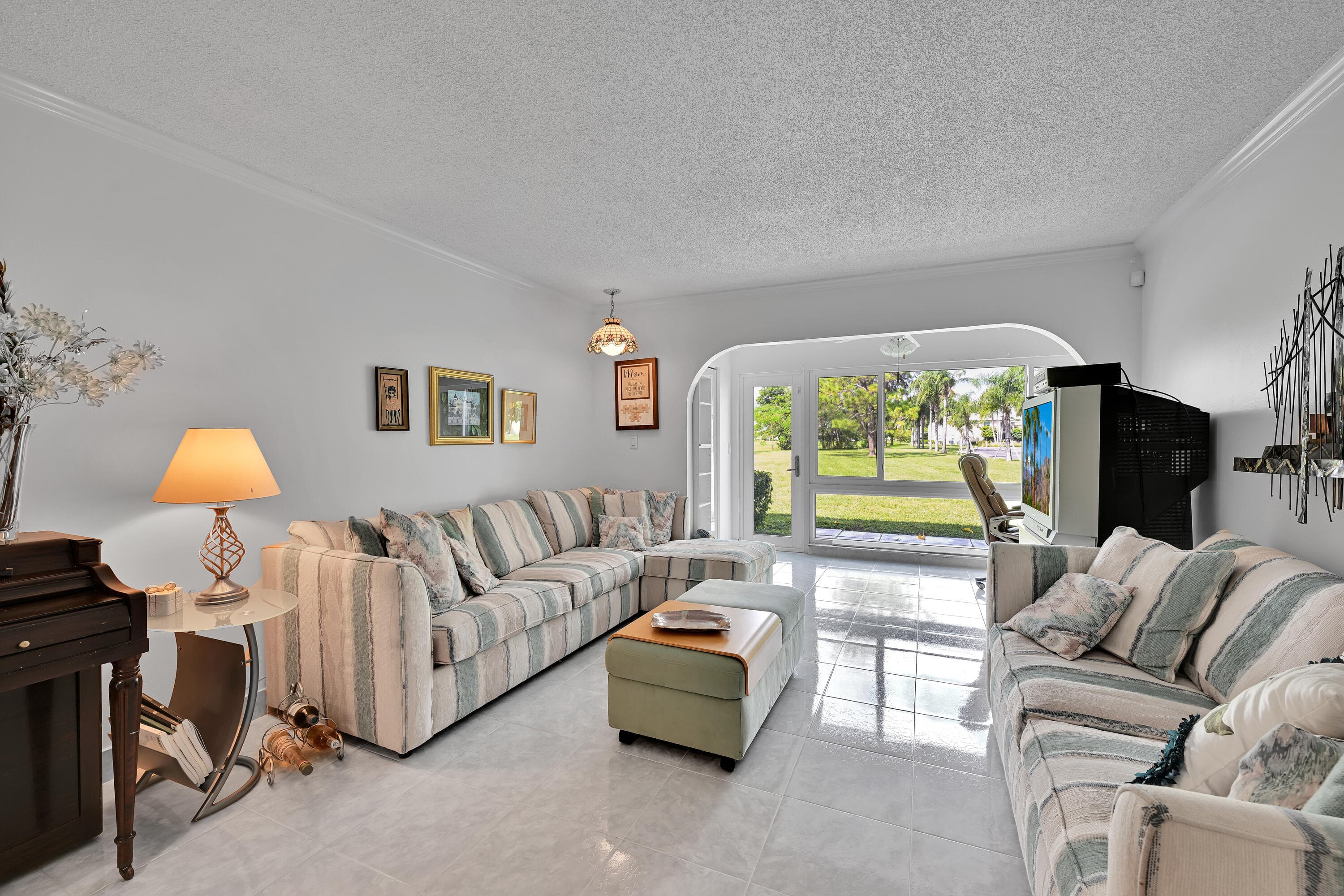 13791 Flora Place D, Delray Beach, FL 33484 — photo 5 of 21
