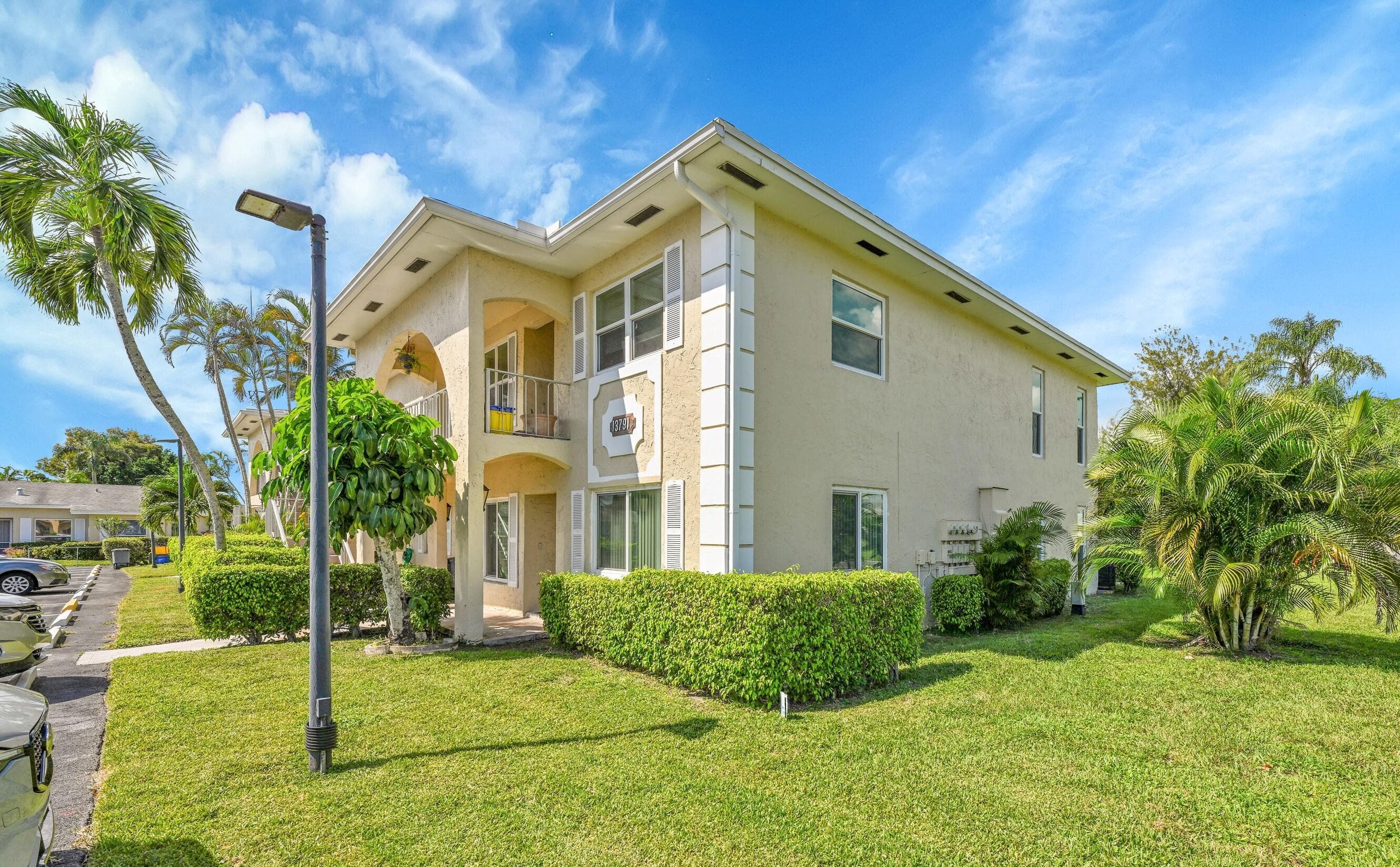 13791 Flora Place D, Delray Beach, FL 33484 — photo 1 of 21