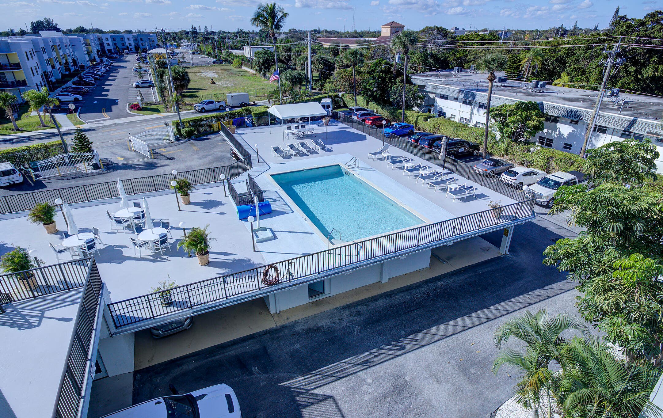 3040 Lake Shore Drive 502, Riviera Beach, FL 33404 — photo 13 of 17