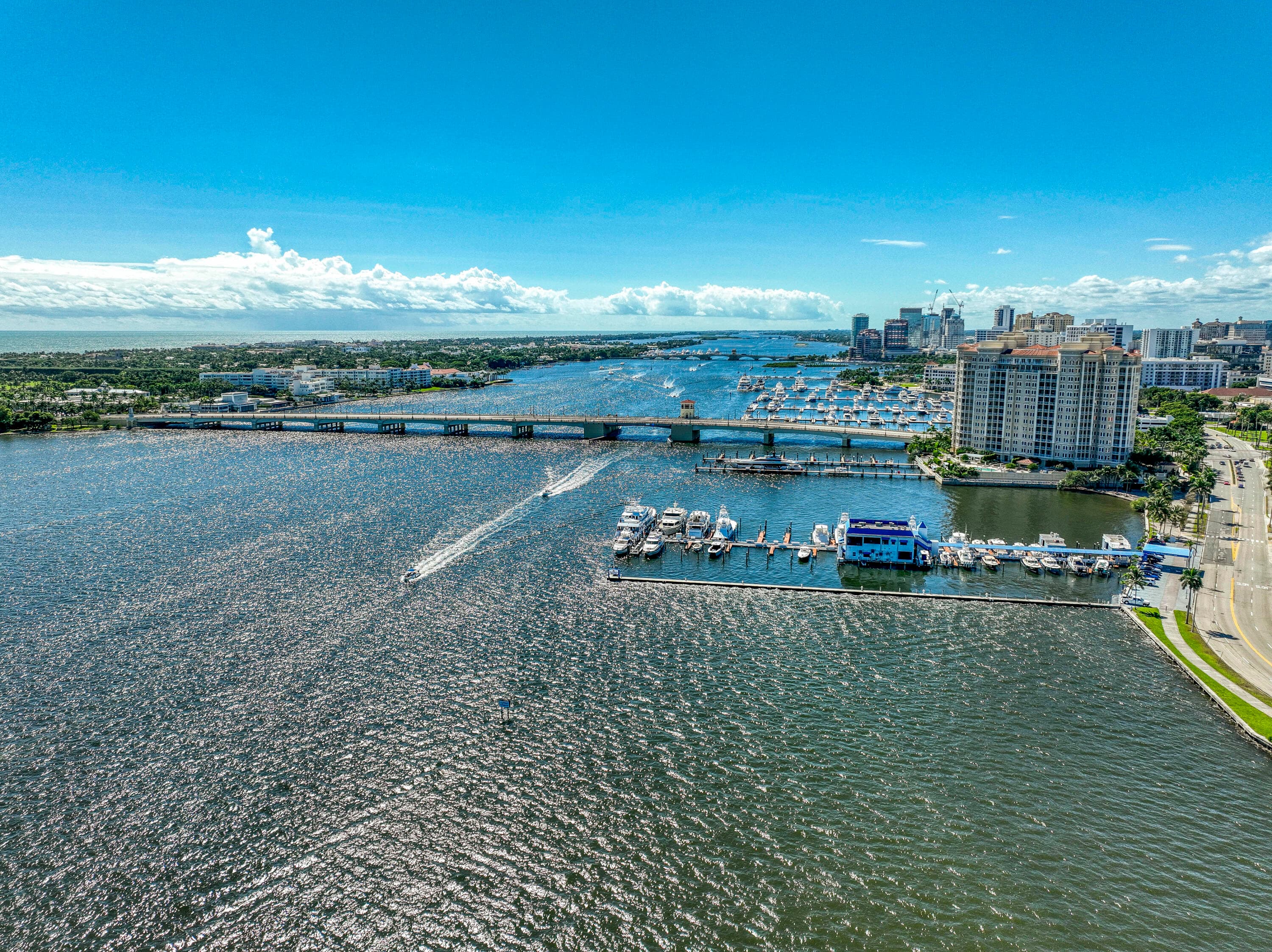 1551 N Flagler Drive Ph8, West Palm Beach, FL 33401 — photo 32 of 40